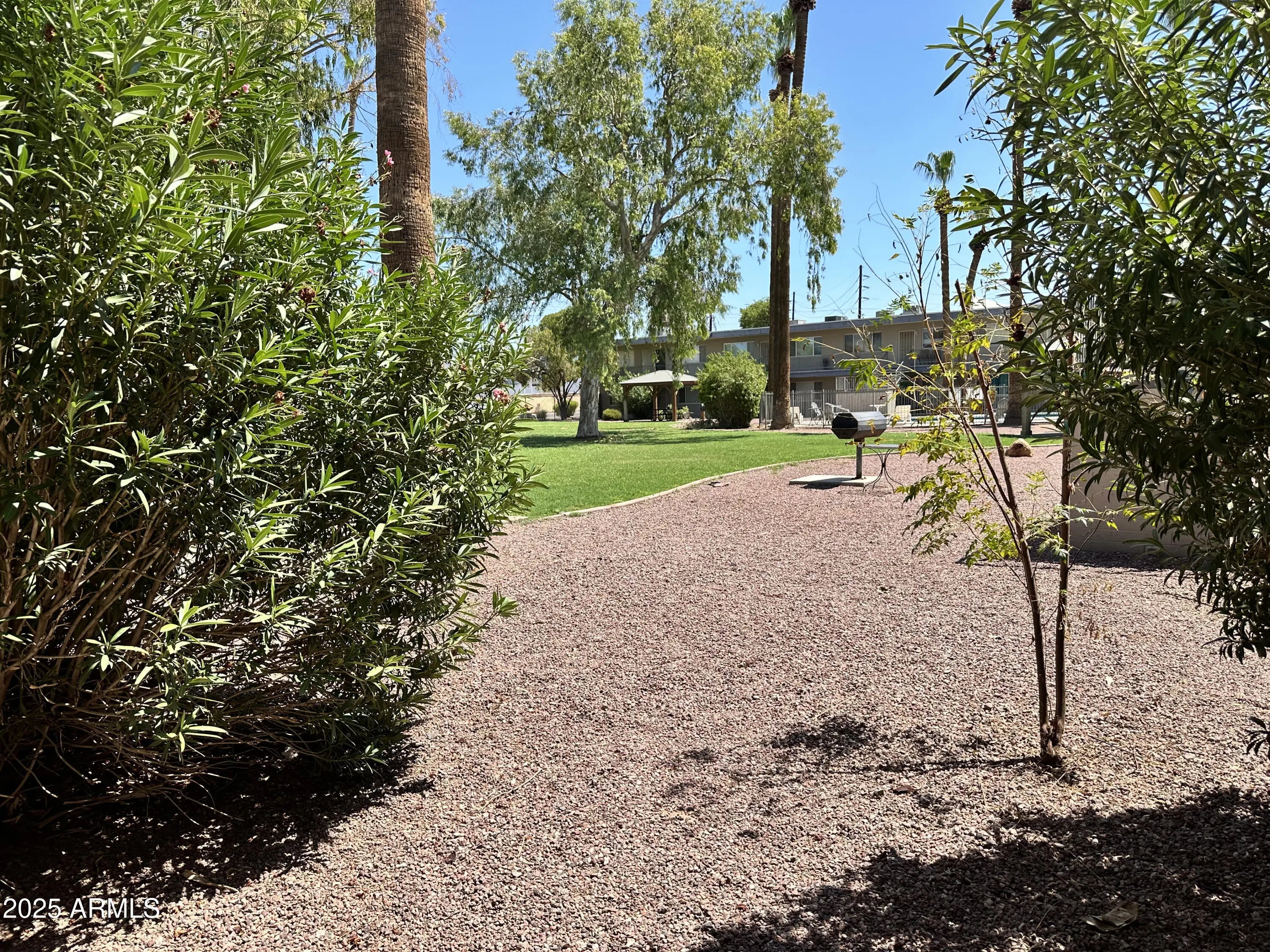 Photo of Listing #6891761