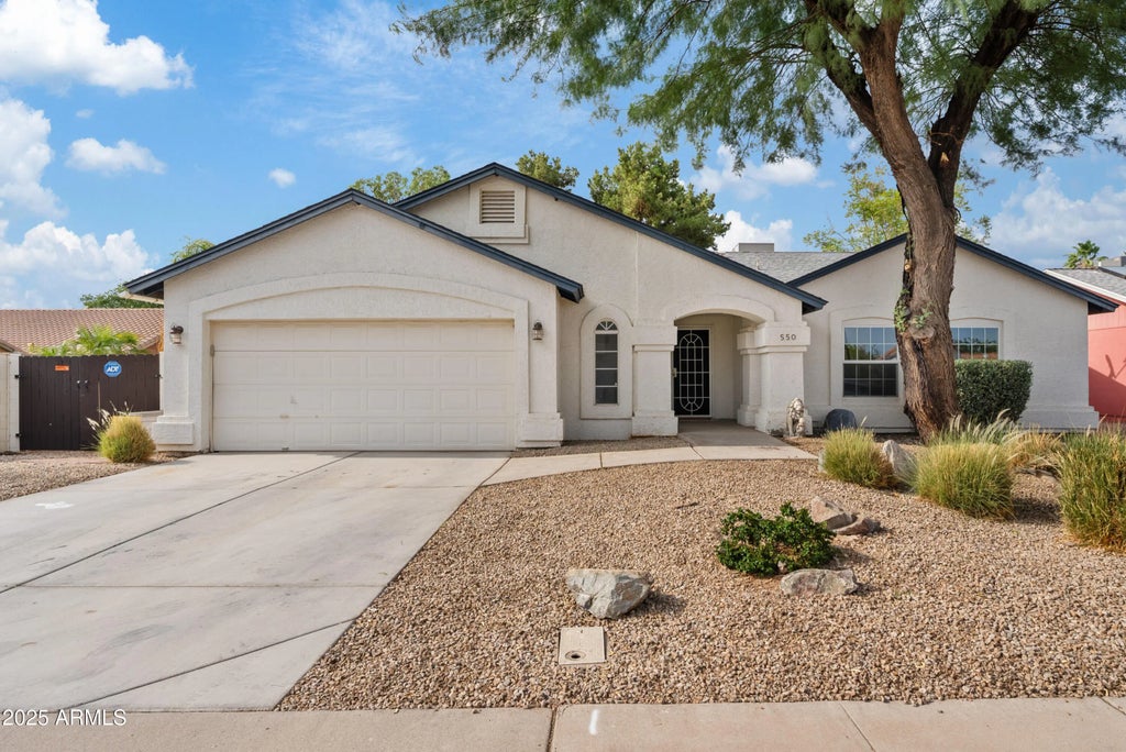 550 E Appaloosa Road, Gilbert
