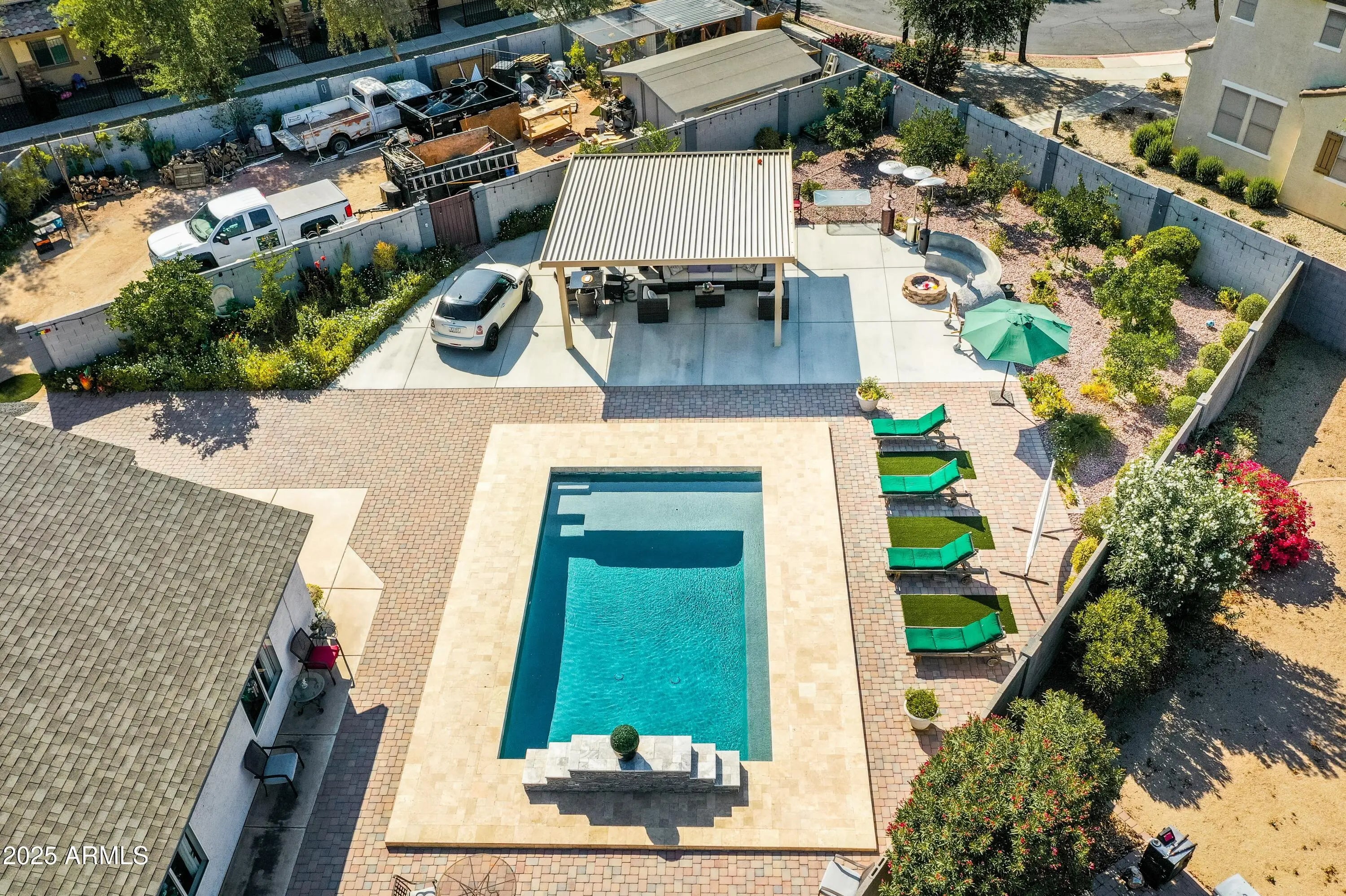 Photo of Listing #6891850