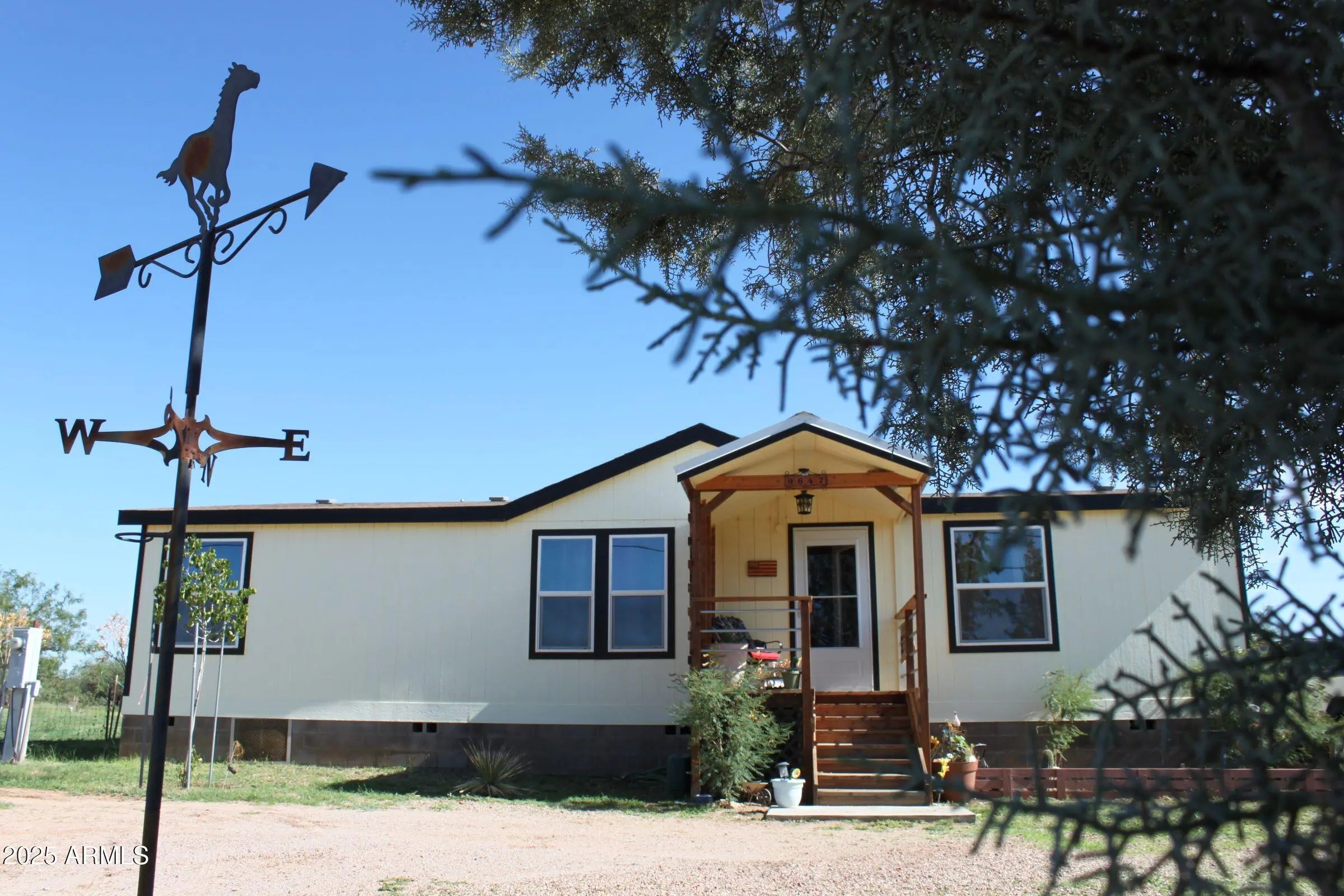 Photo of Listing #6900456