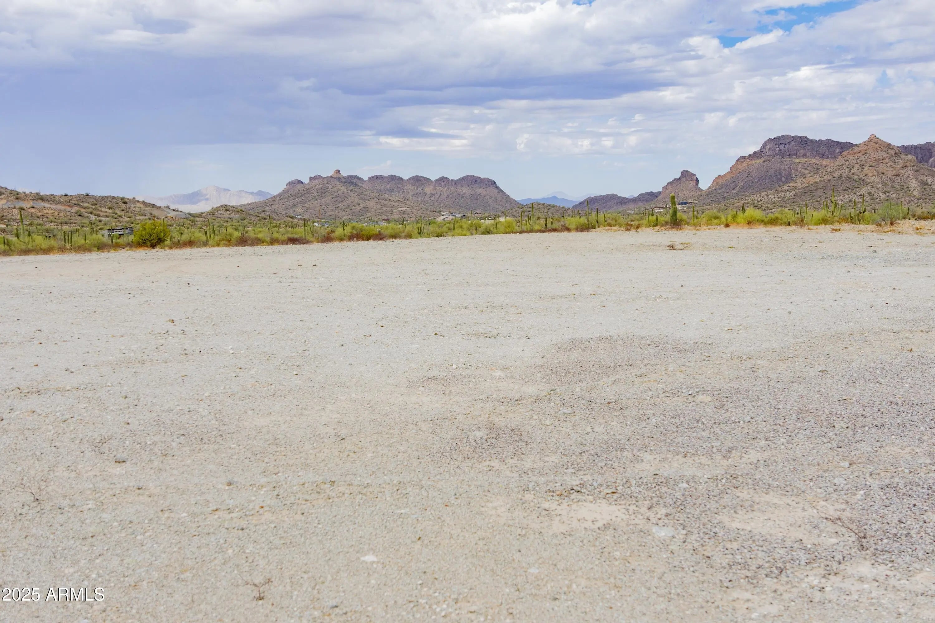 Photo of Listing #6892082