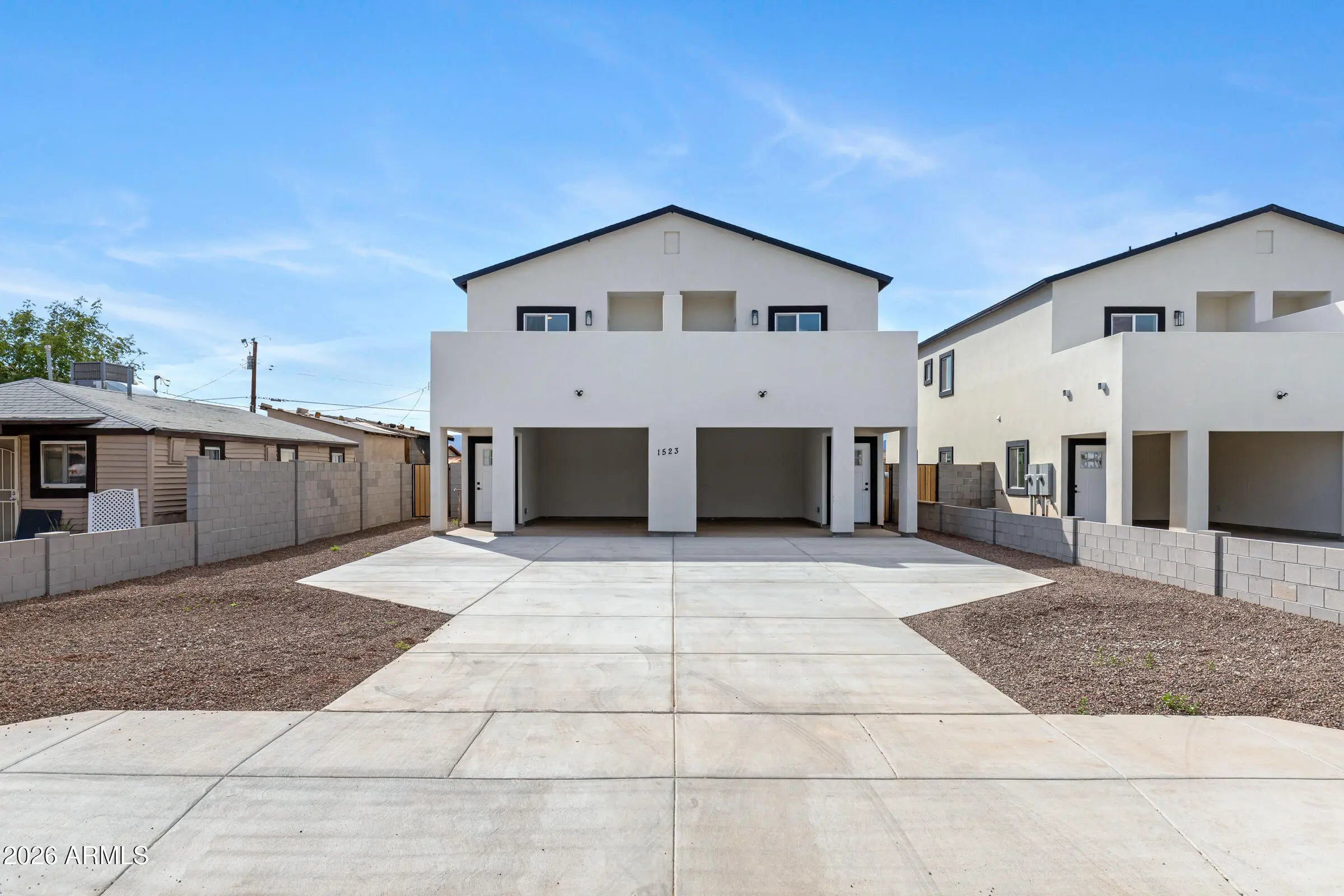 Photo of Listing #6892141