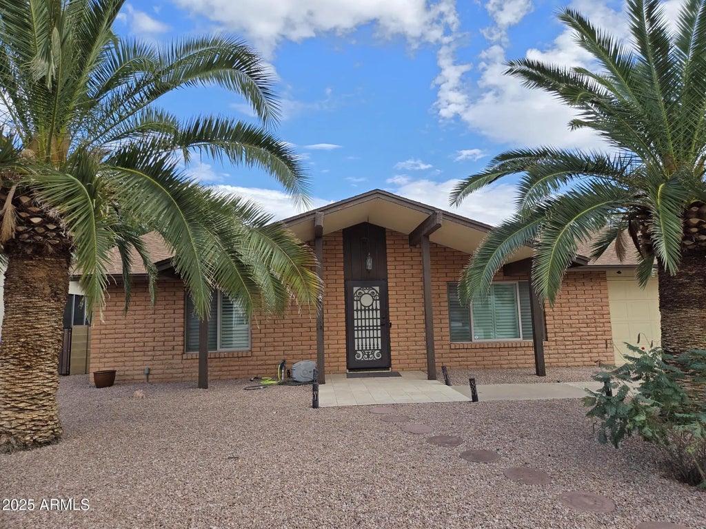 11401 S Shoshoni Drive, Phoenix