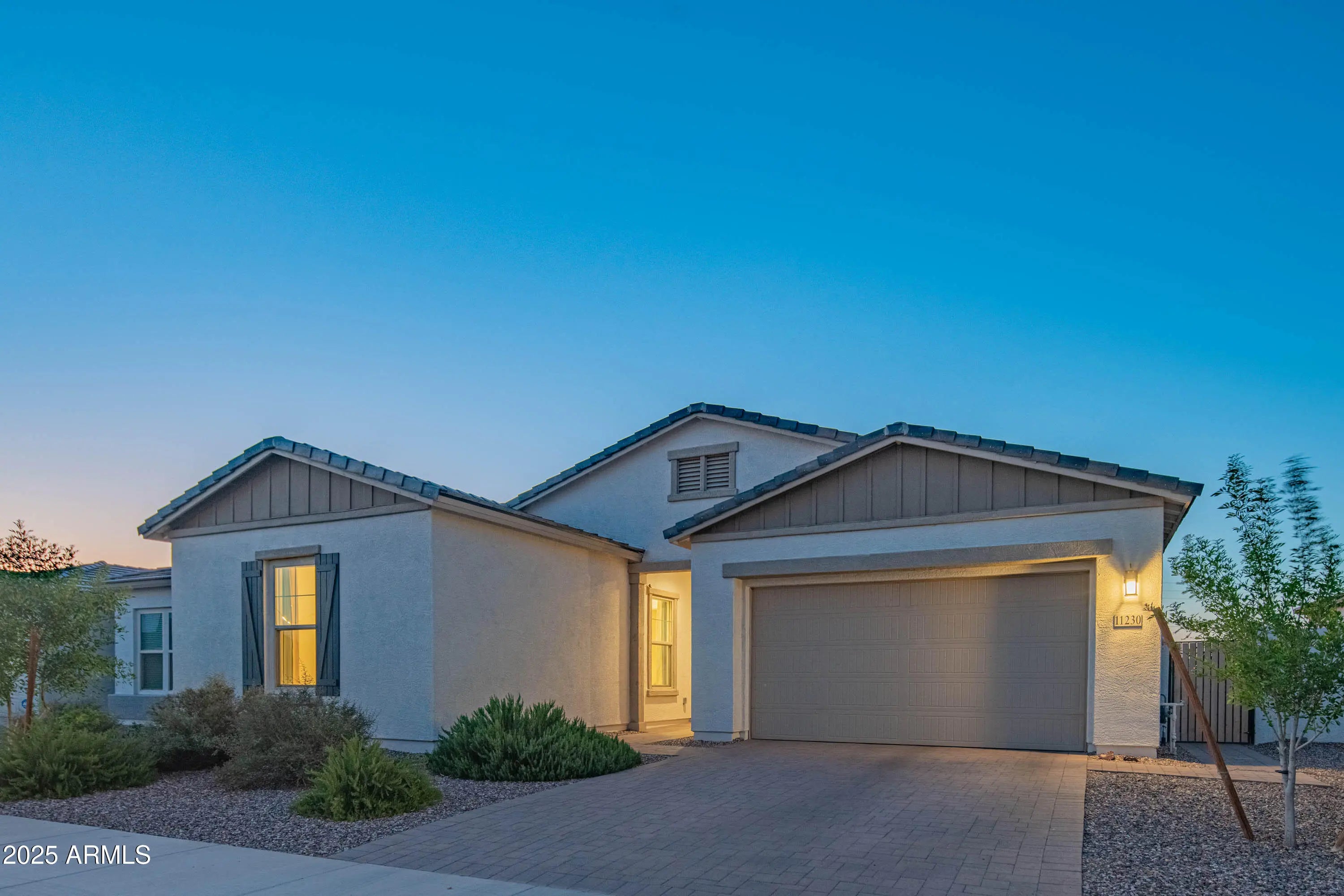 Photo of Listing #6896973