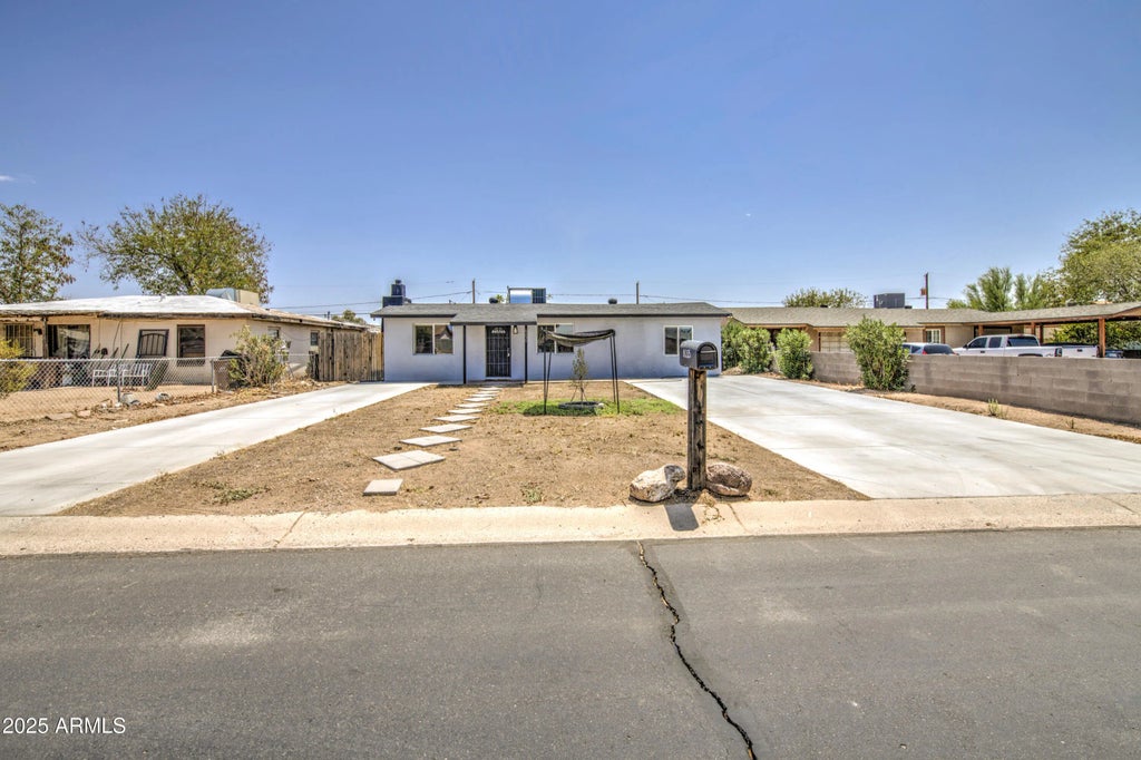 8035 E 4th Avenue, Mesa