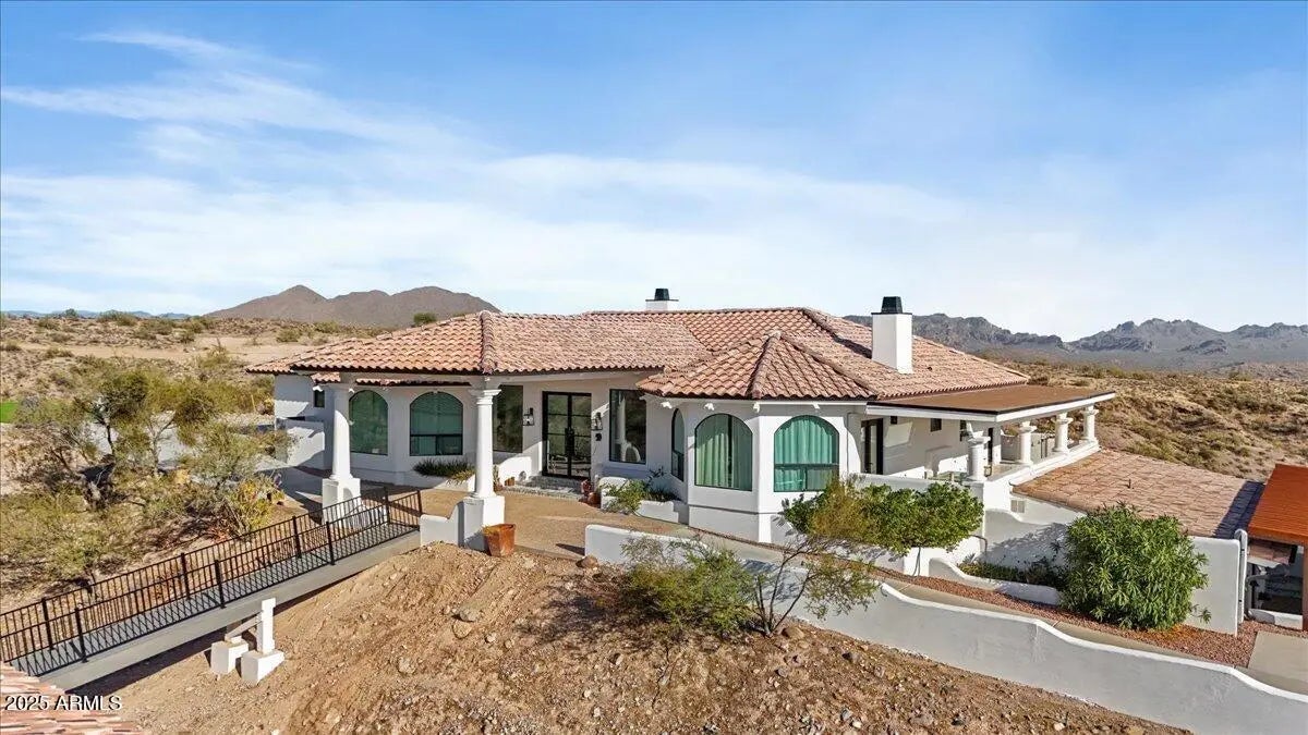 Photo of Listing #6893603