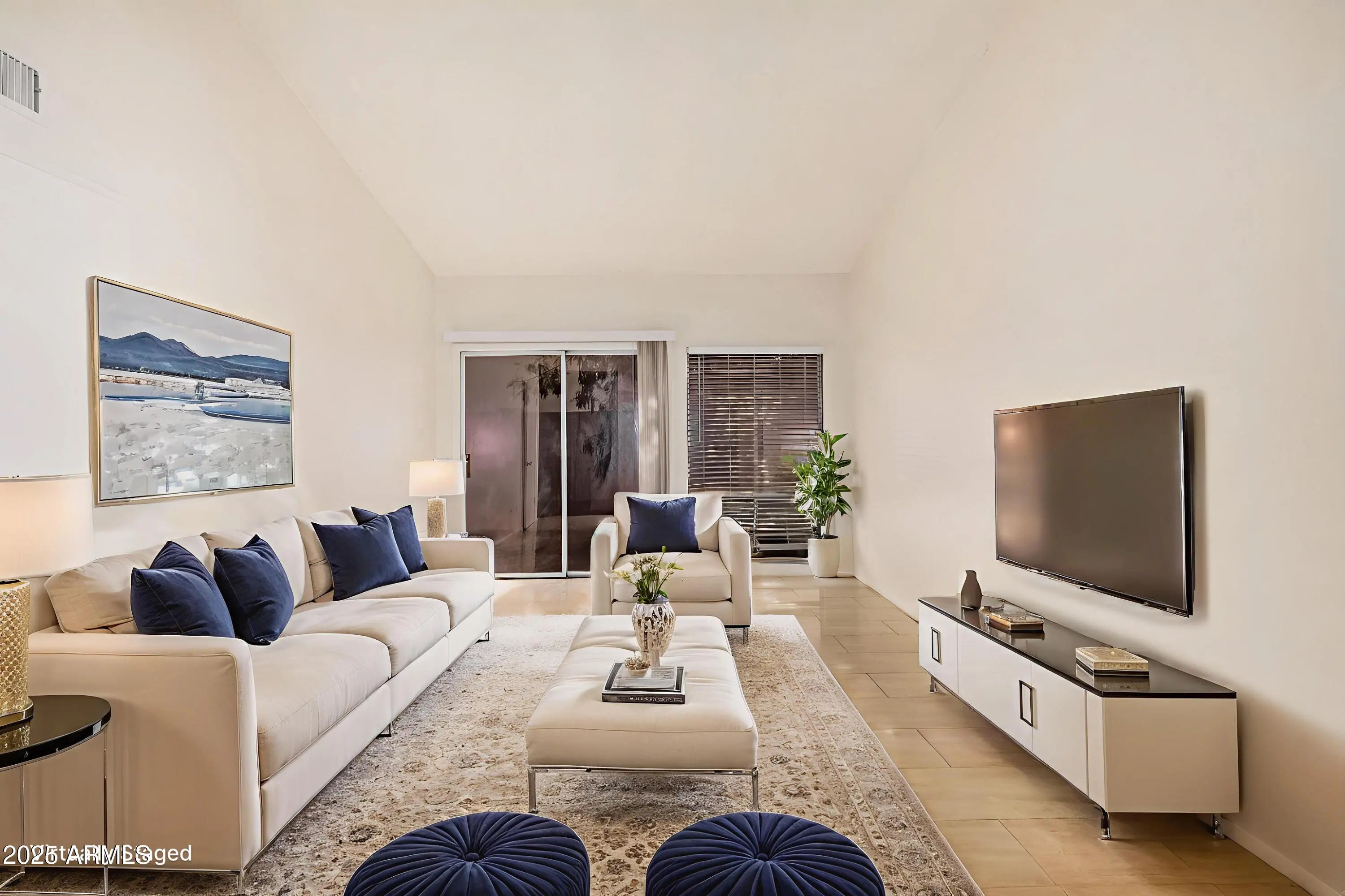 Photo of Listing #6893994