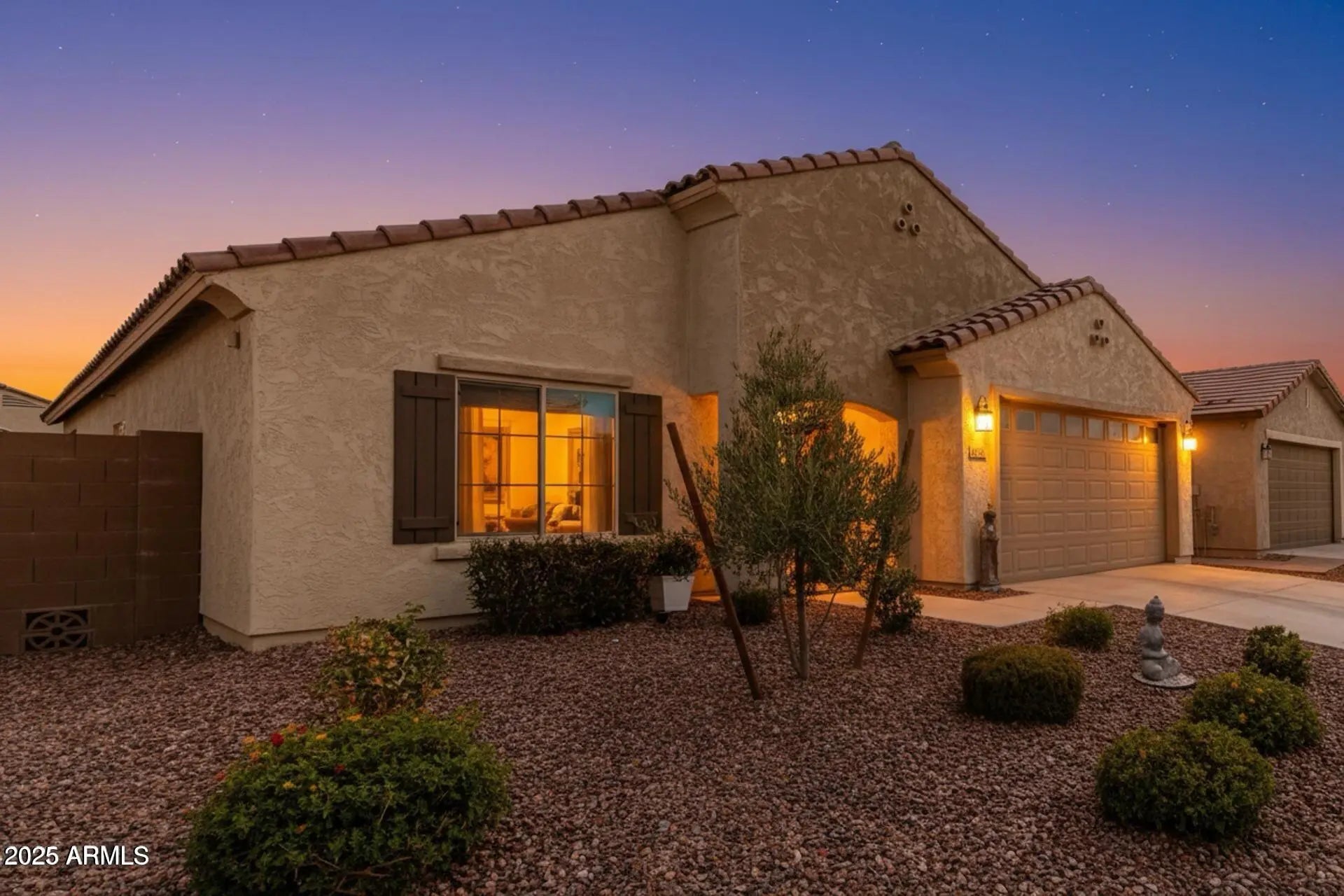 Photo of Listing #6893194