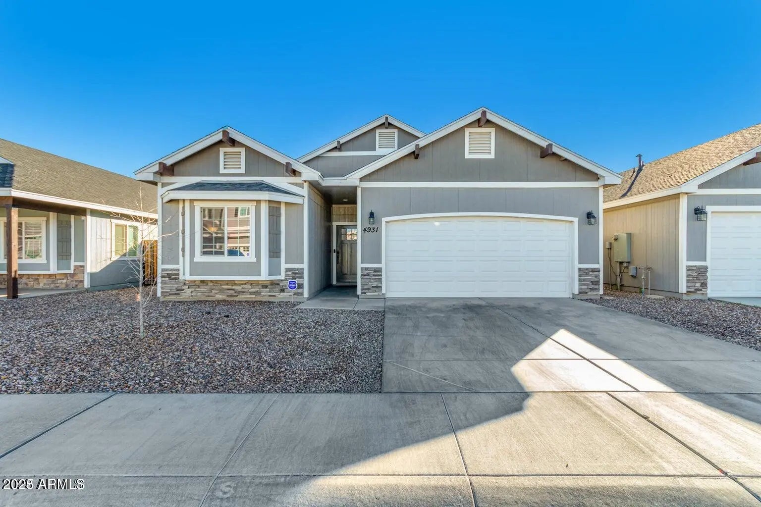 Photo of Listing #6893418