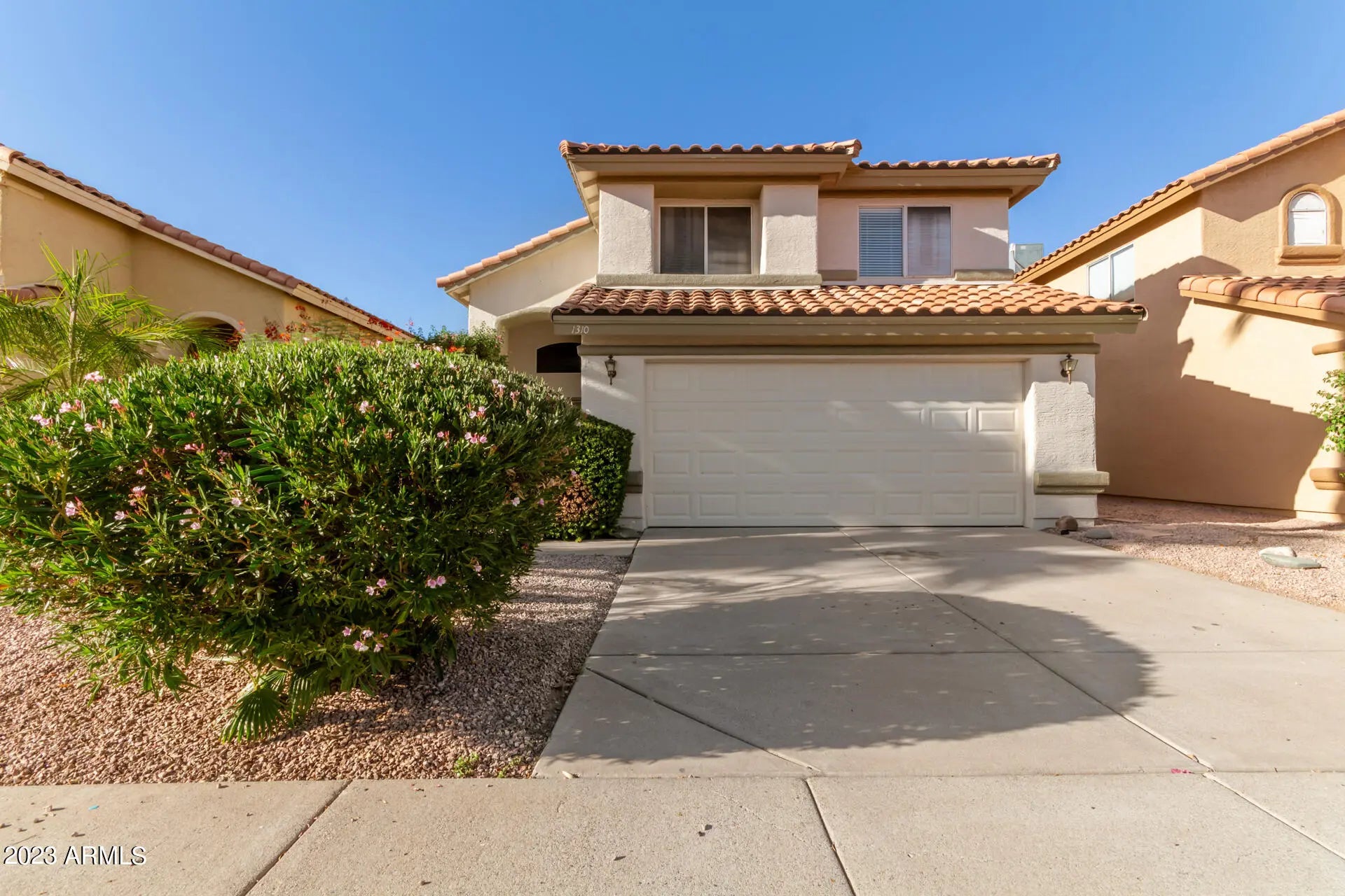 Photo of Listing #6893195