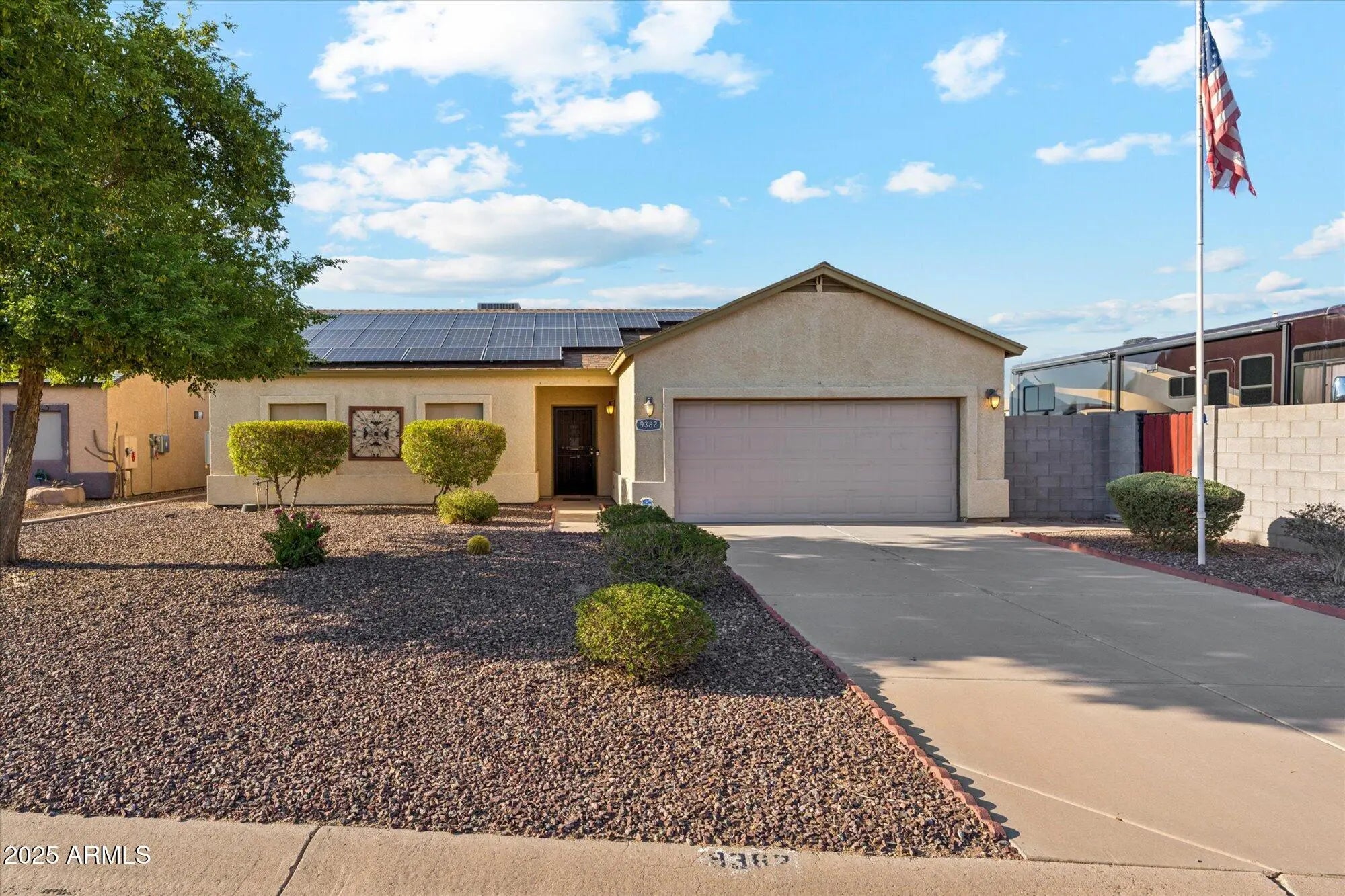 Photo of Listing #6904826