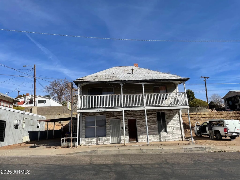137 N Hill Street, Globe