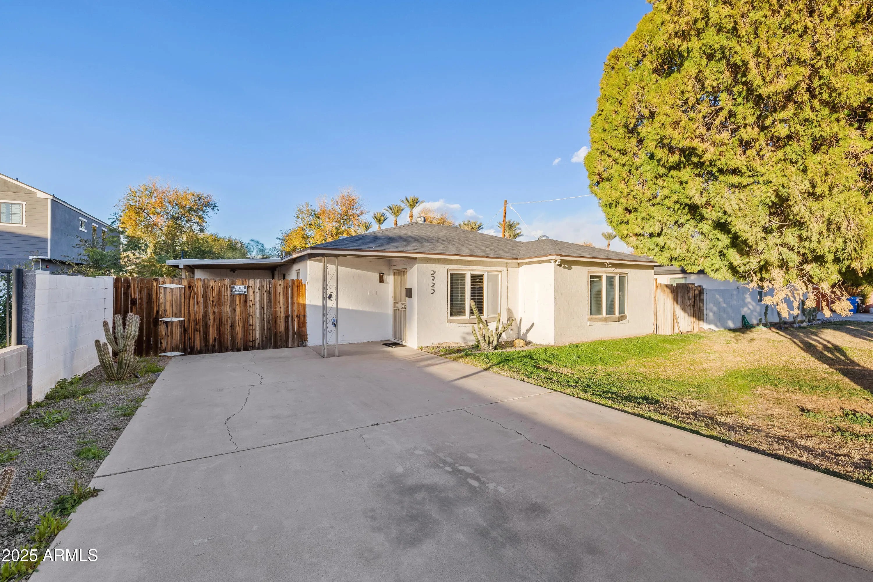 Photo of Listing #6893319