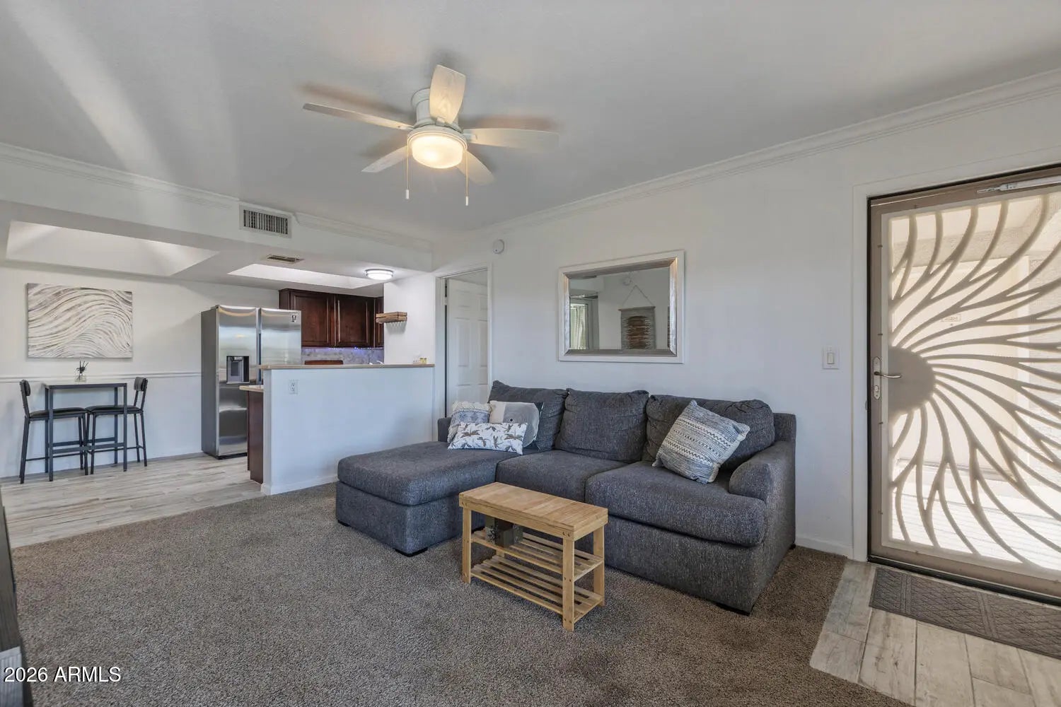 Photo of Listing #6893678