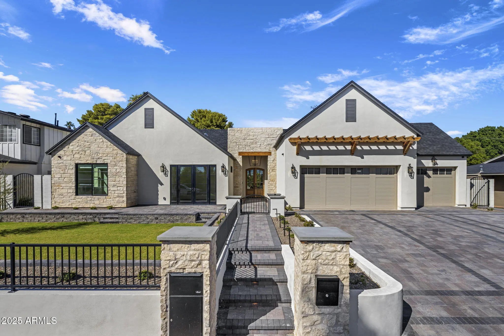 Photo of Listing #6924598