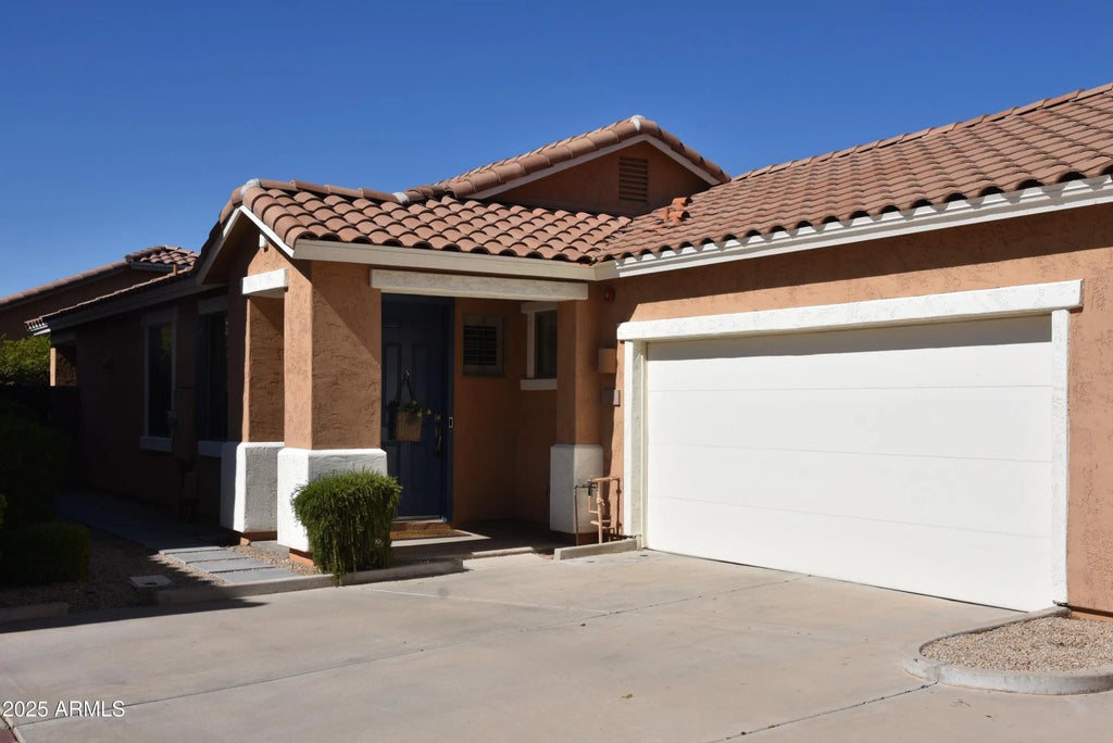 963 S Colonial Drive, Gilbert