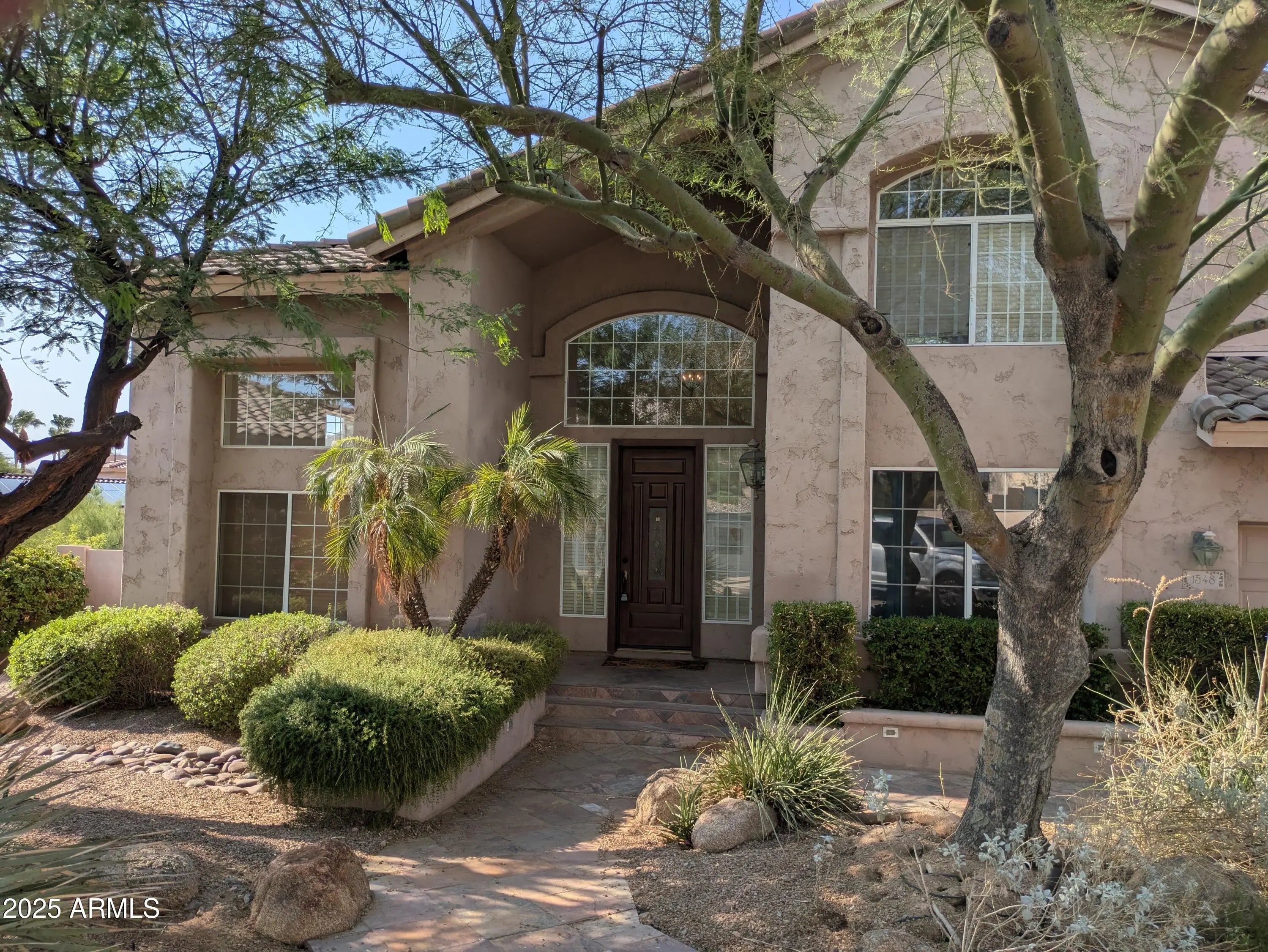 Photo of Listing #6894069