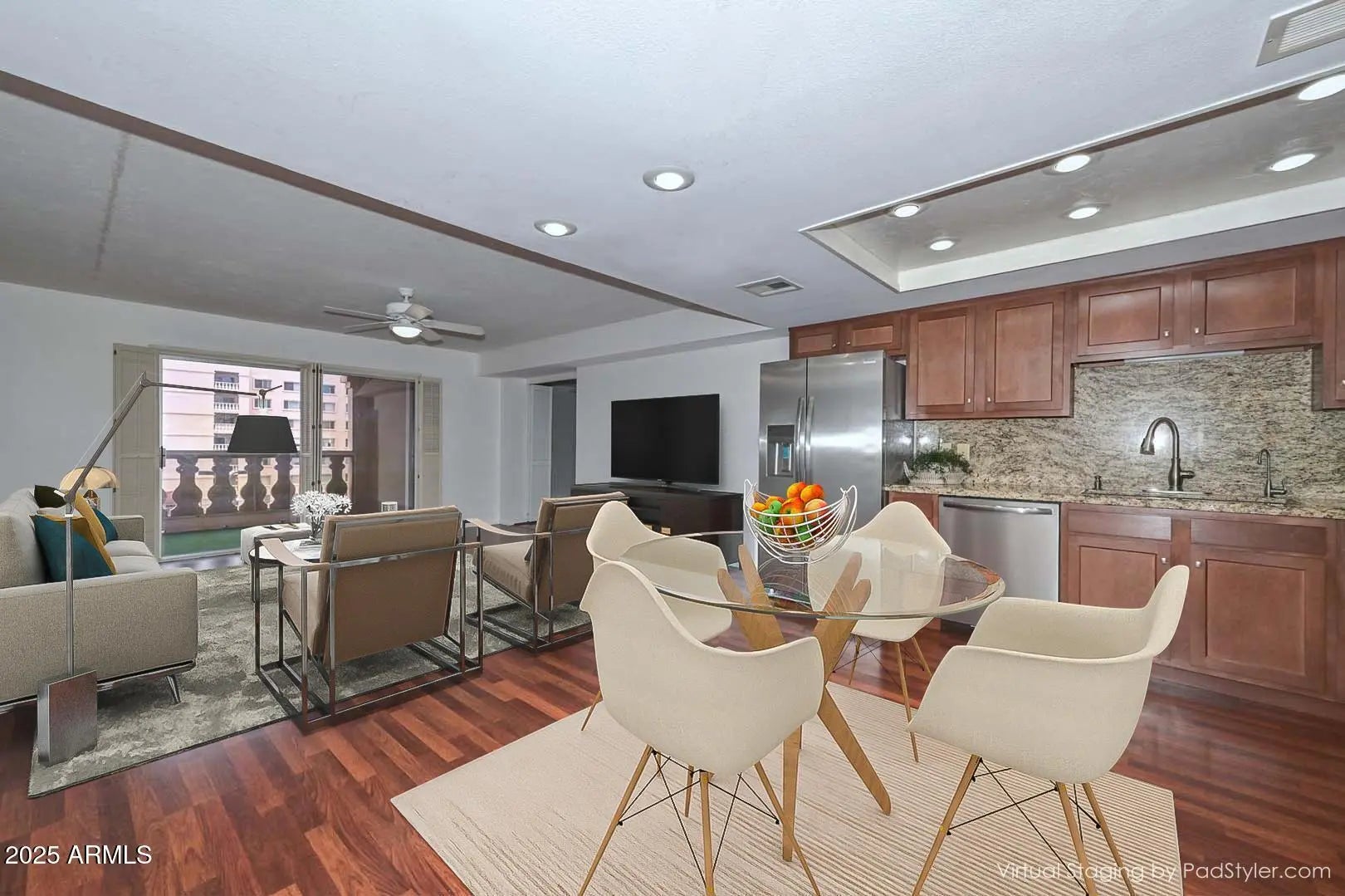 Photo of Listing #6894253