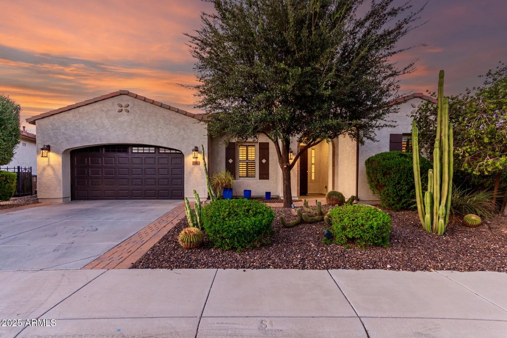 882 E Laddoos Avenue, Queen Creek
