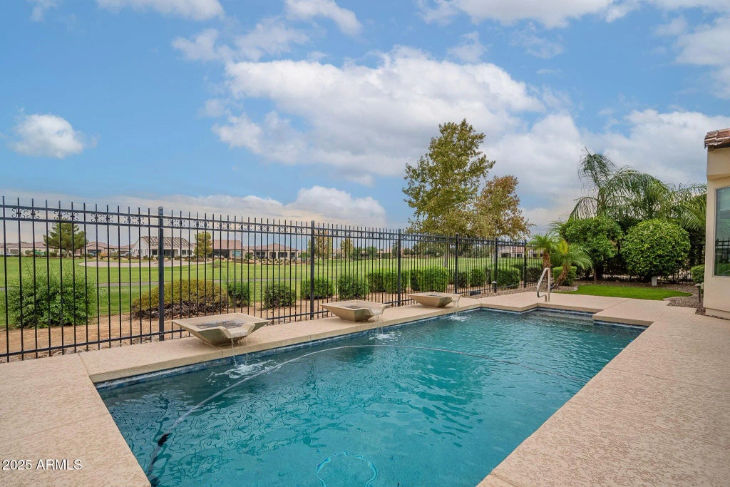 36925 N Stoneware Drive, Queen Creek