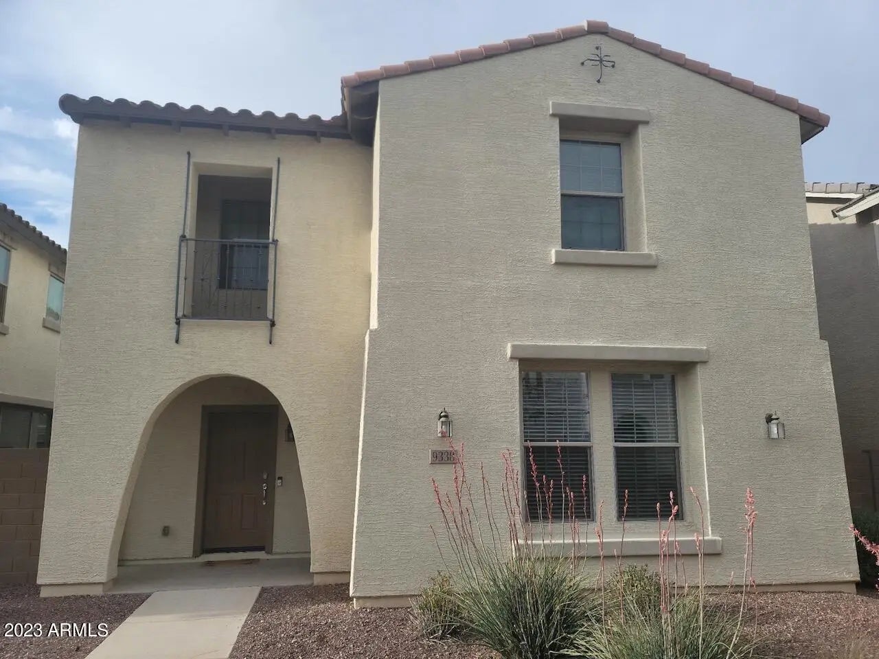 Photo of Listing #6894331