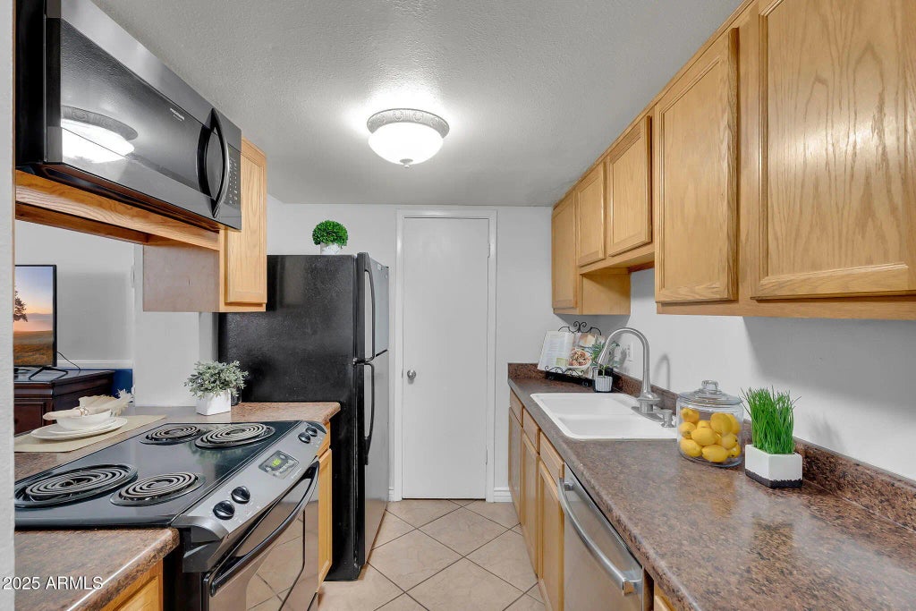 600 S Dobson Road (unit 6), Mesa