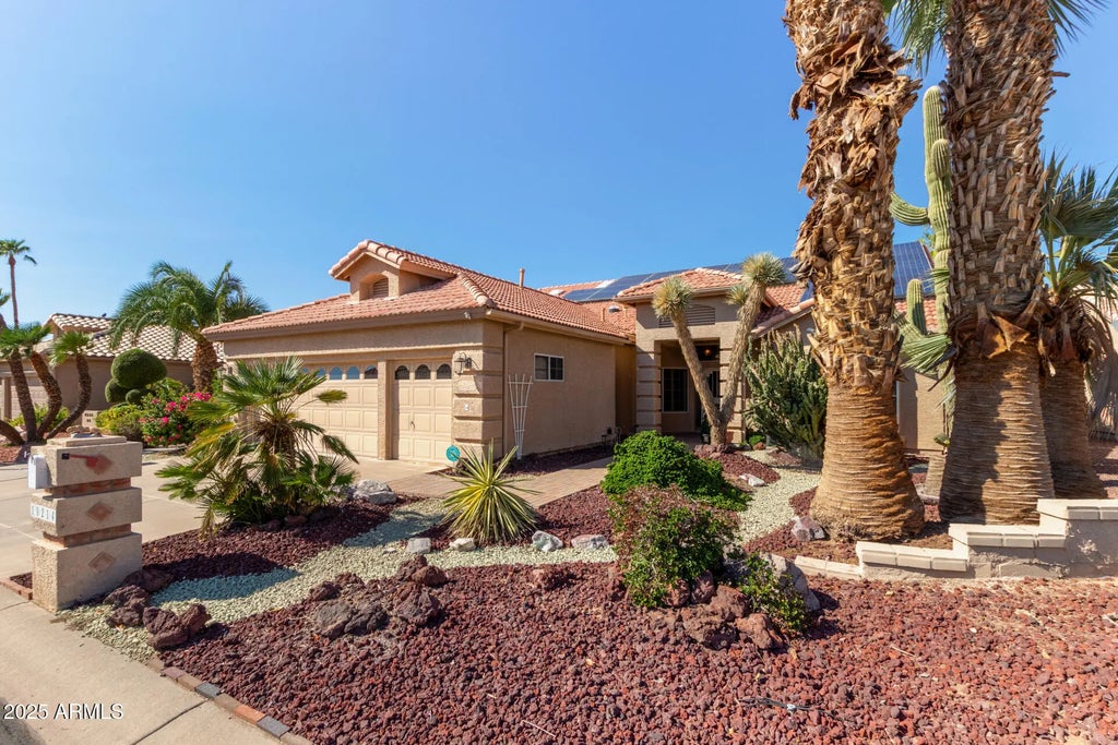 10214 E Coopers Hawk Drive, Sun Lakes