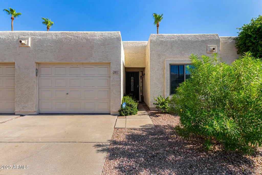 7811 E Park View Drive, Mesa