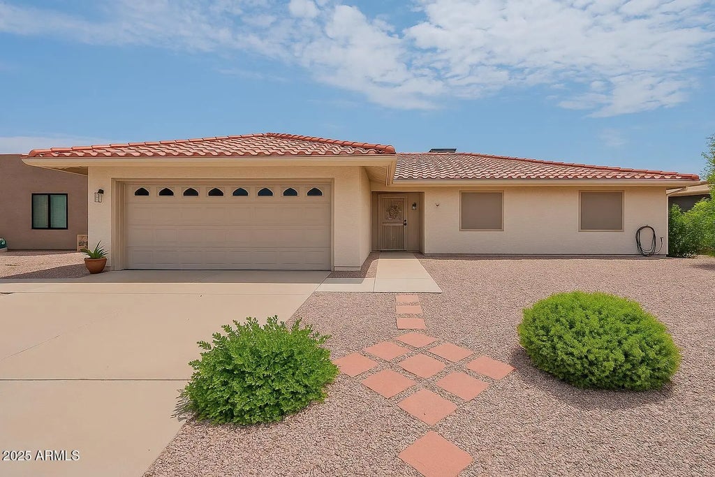 26209 S Beech Creek Drive, Sun Lakes