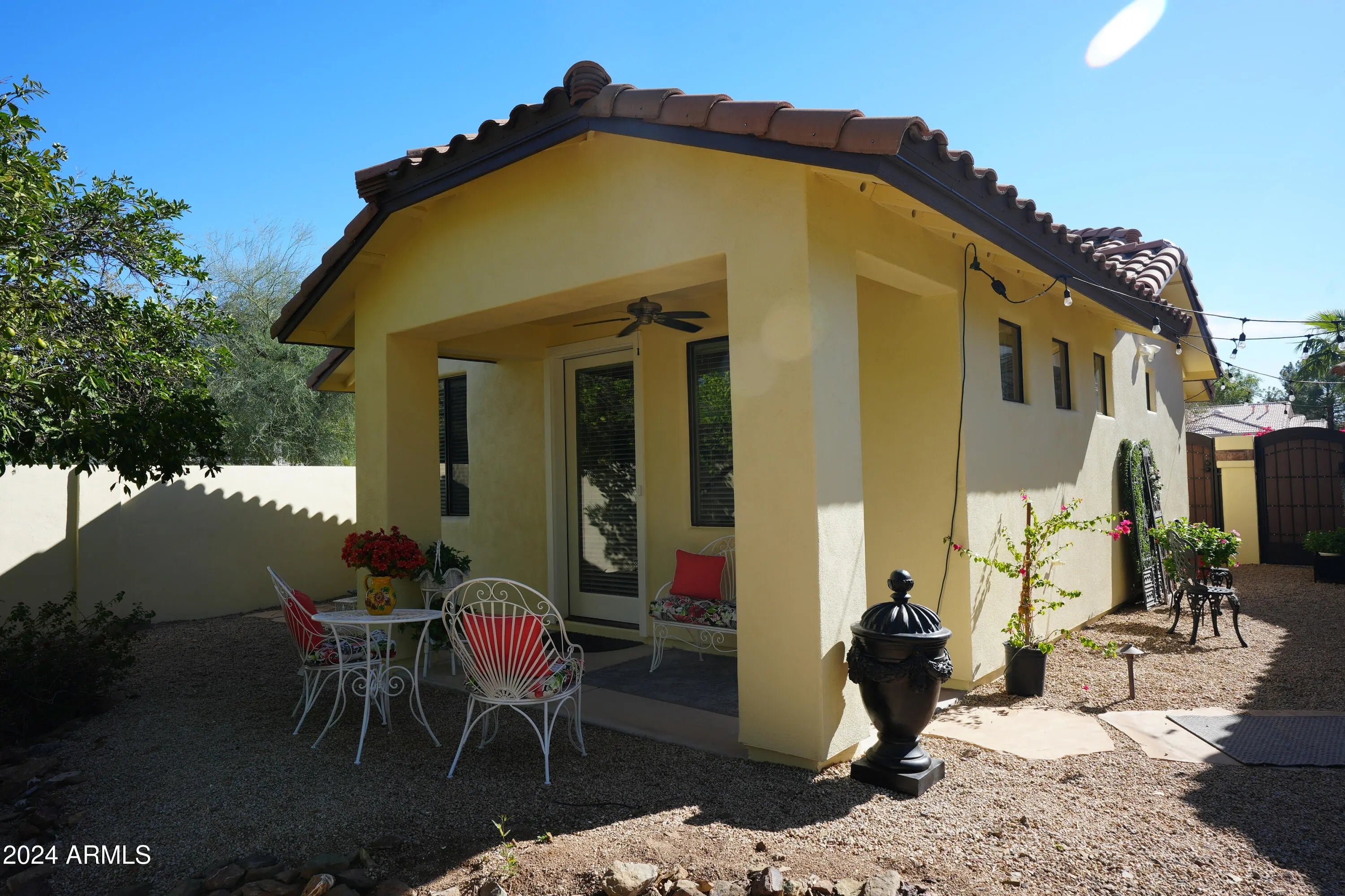 Photo of Listing #6975313