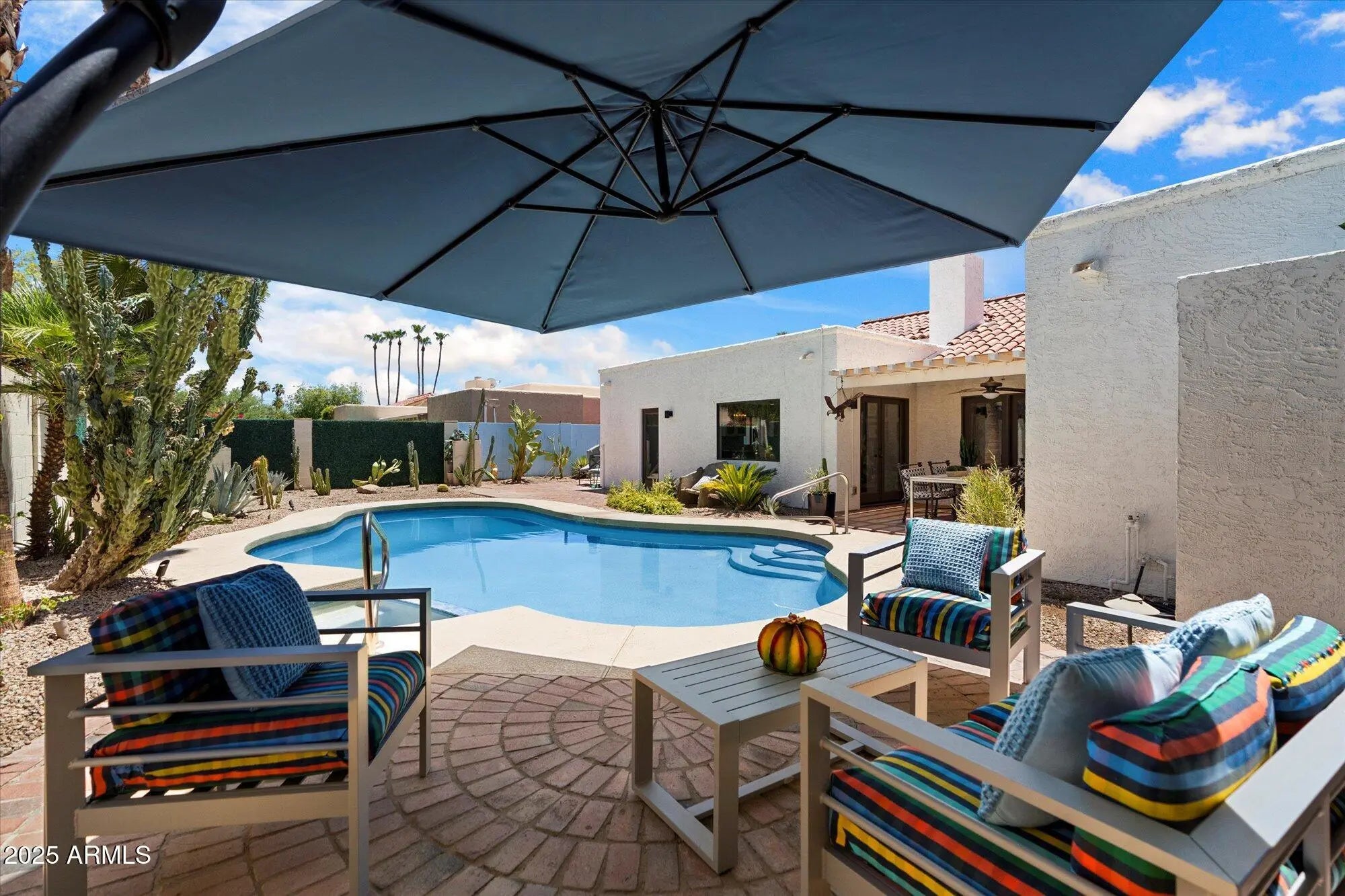 Photo of Listing #6904668