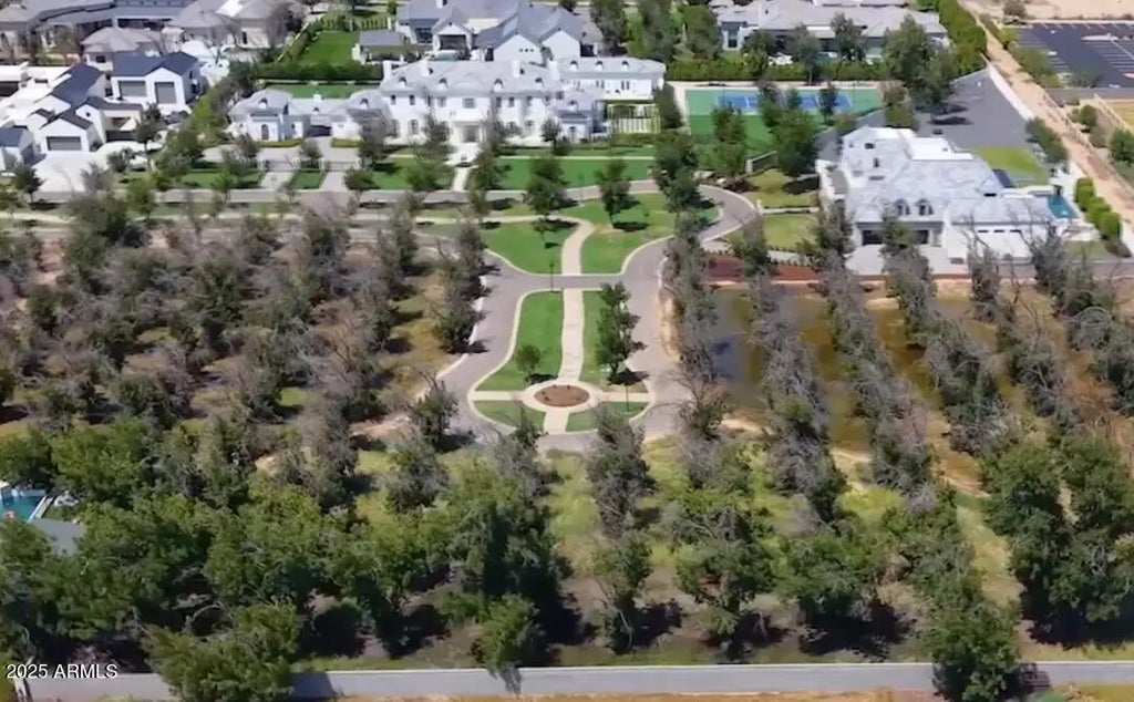 20695 E Ivy Lane (unit 241), Queen Creek