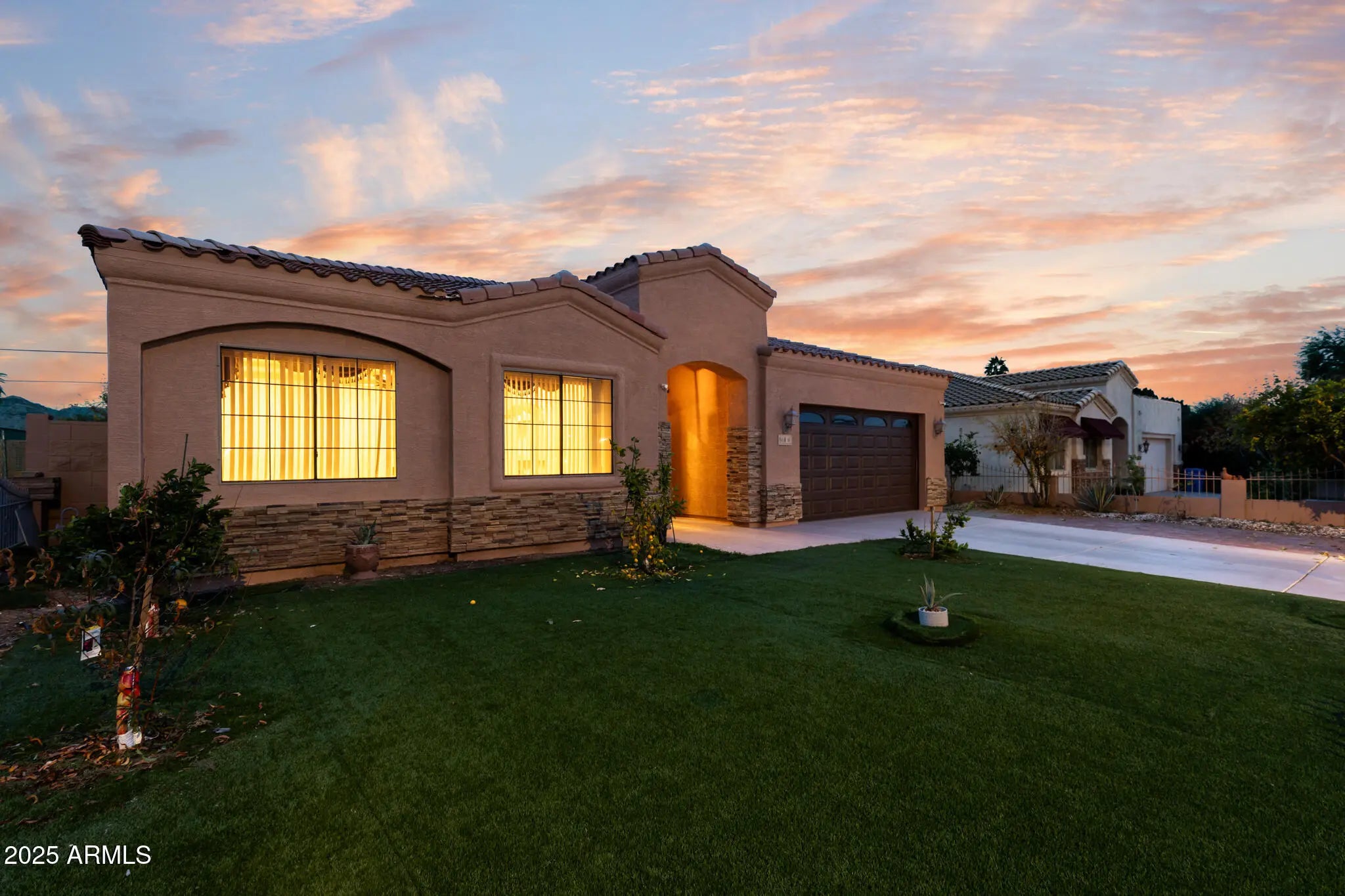 Photo of Listing #6898048