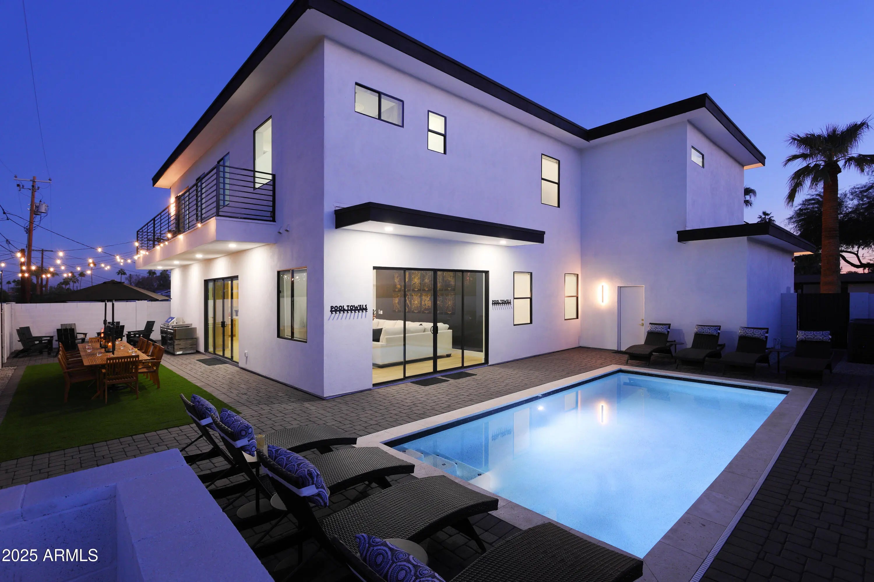 Photo of Listing #6895745