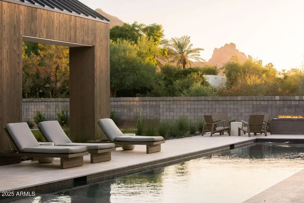 6209 N Casa Blanca Drive, Paradise Valley