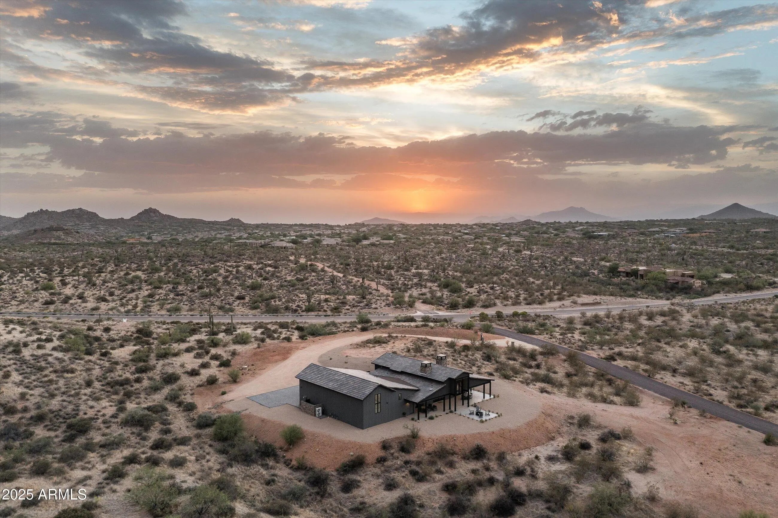 Photo of Listing #6913921