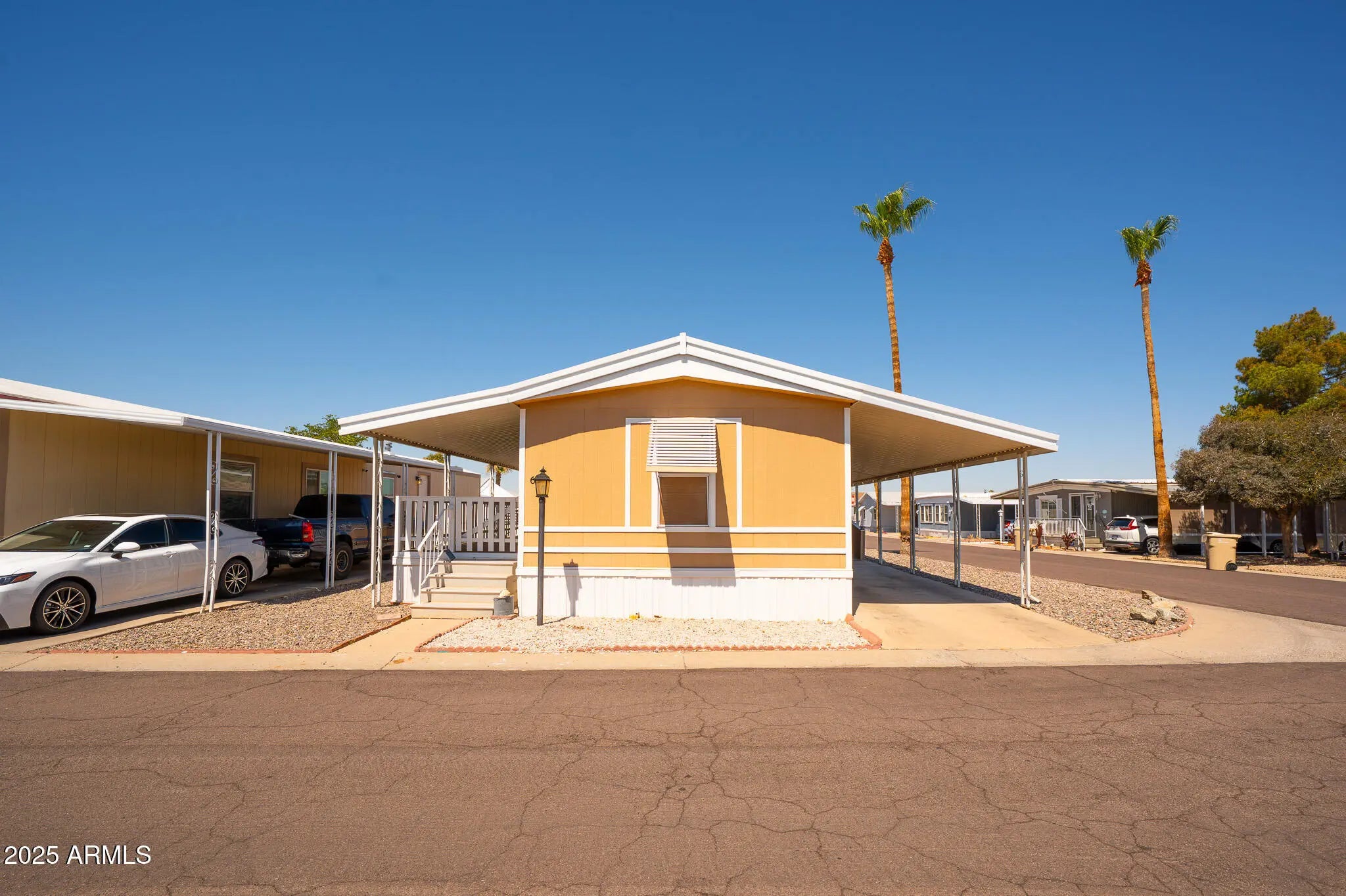 Photo of Listing #6898606