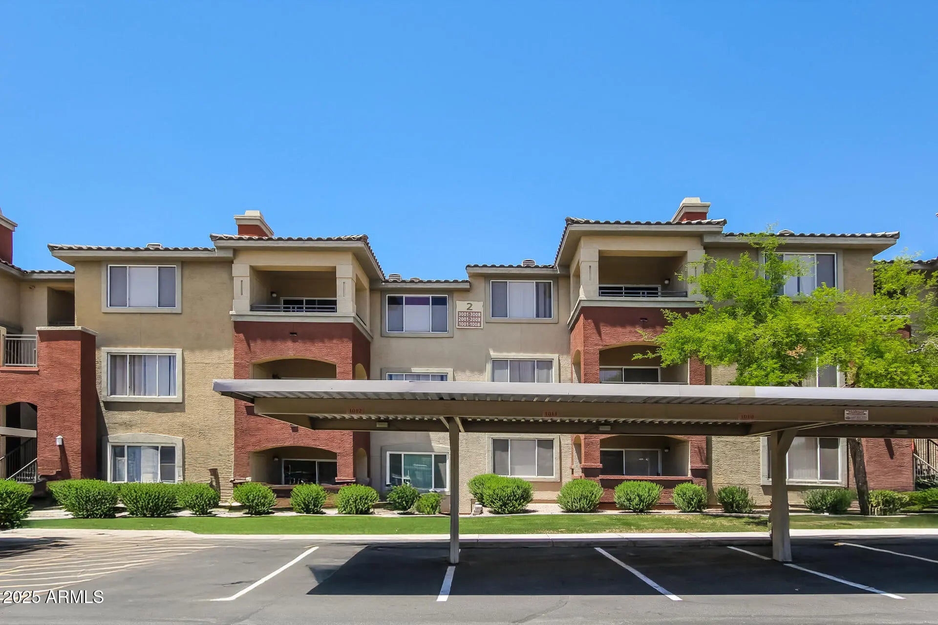 Photo of Listing #6896346