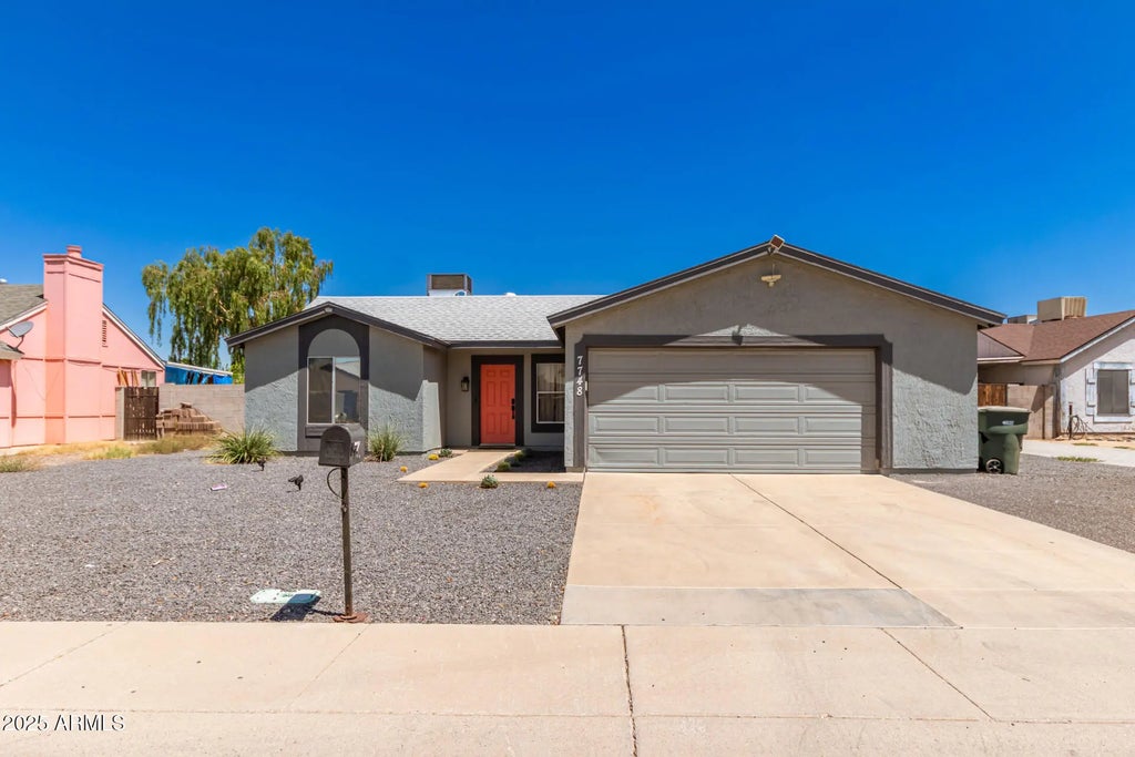7748 W Minnezona Avenue, Phoenix