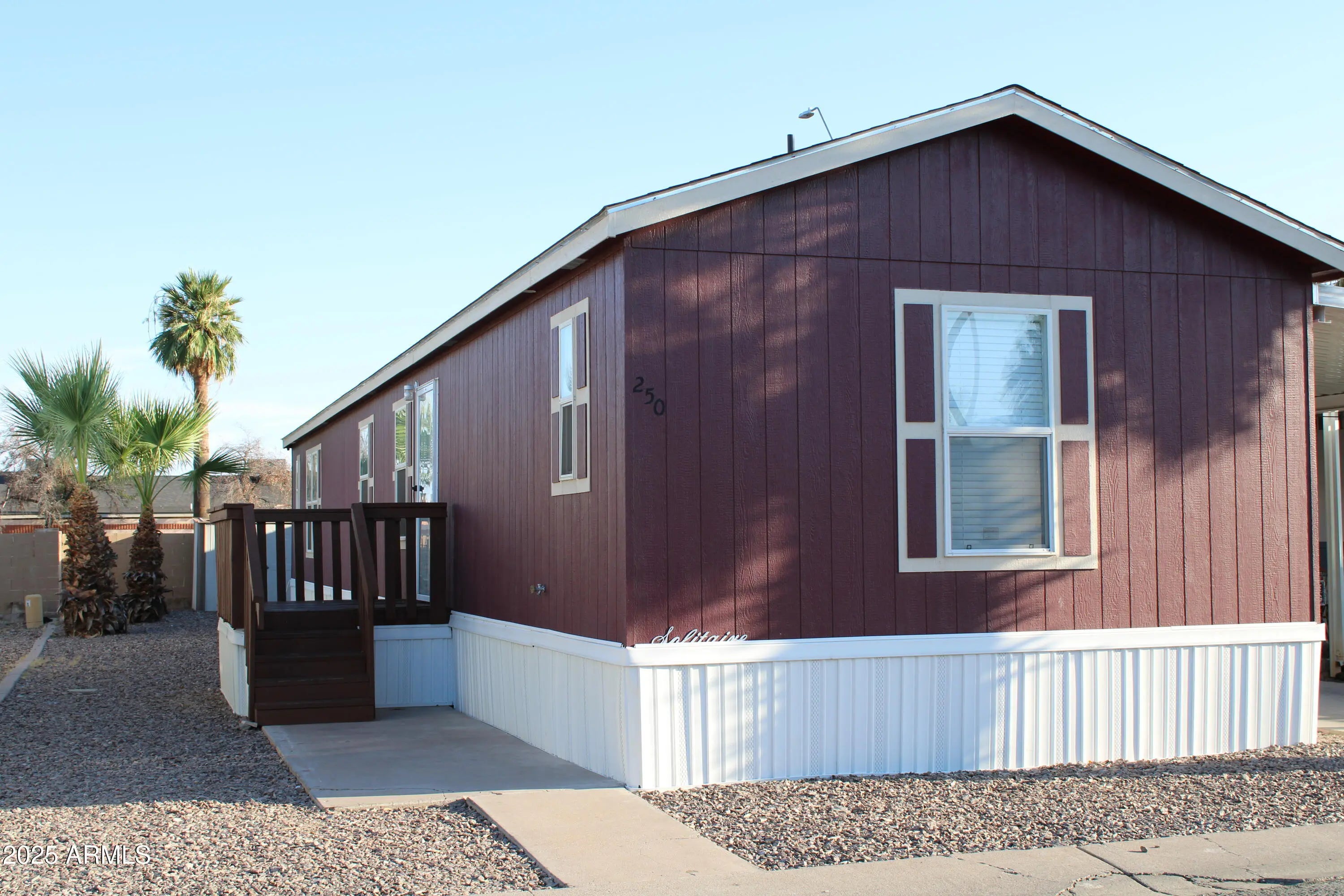 Photo of Listing #6896691