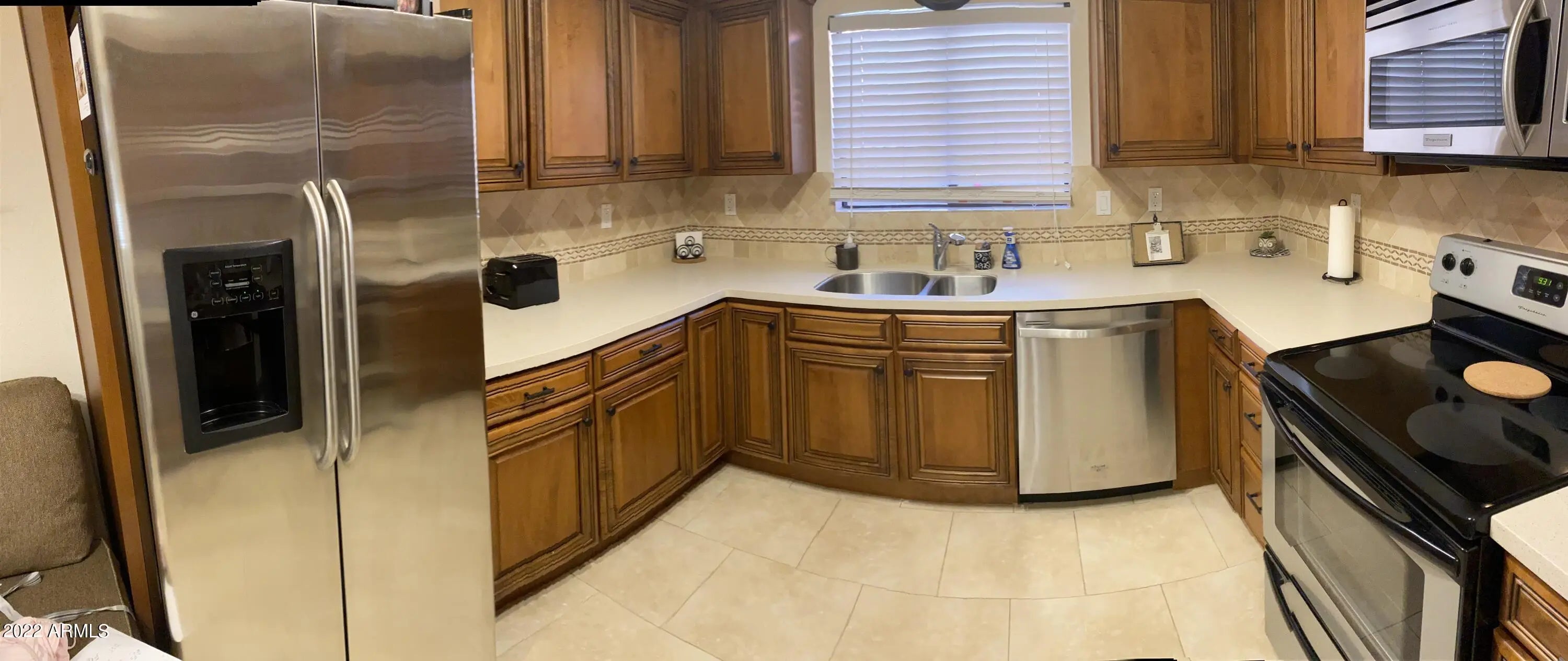 Photo of Listing #6896737