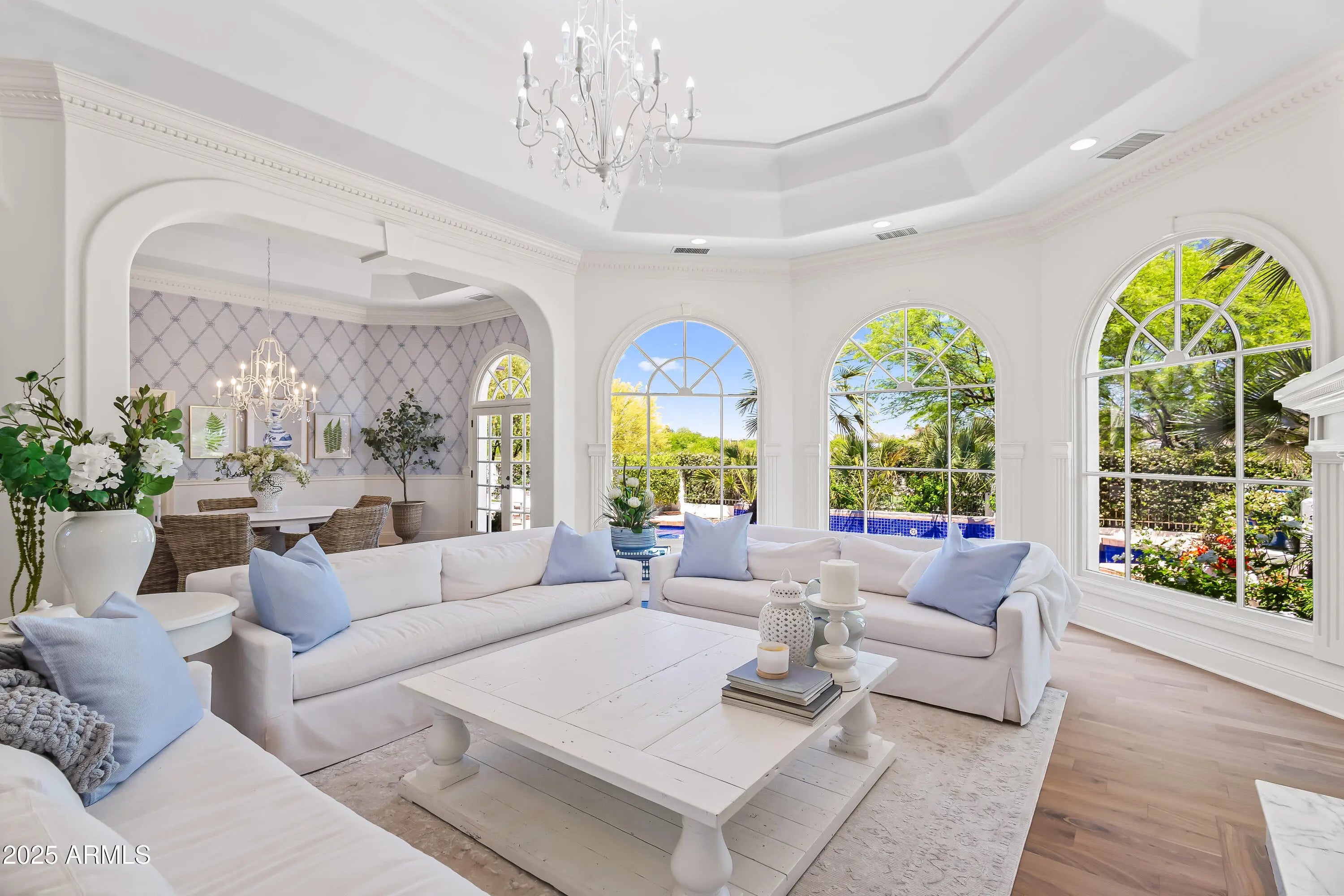 Photo of Listing #6898132