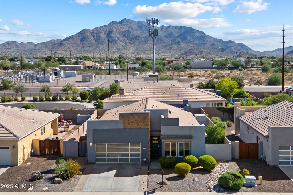 3553 E Ravenswood Drive, Gilbert