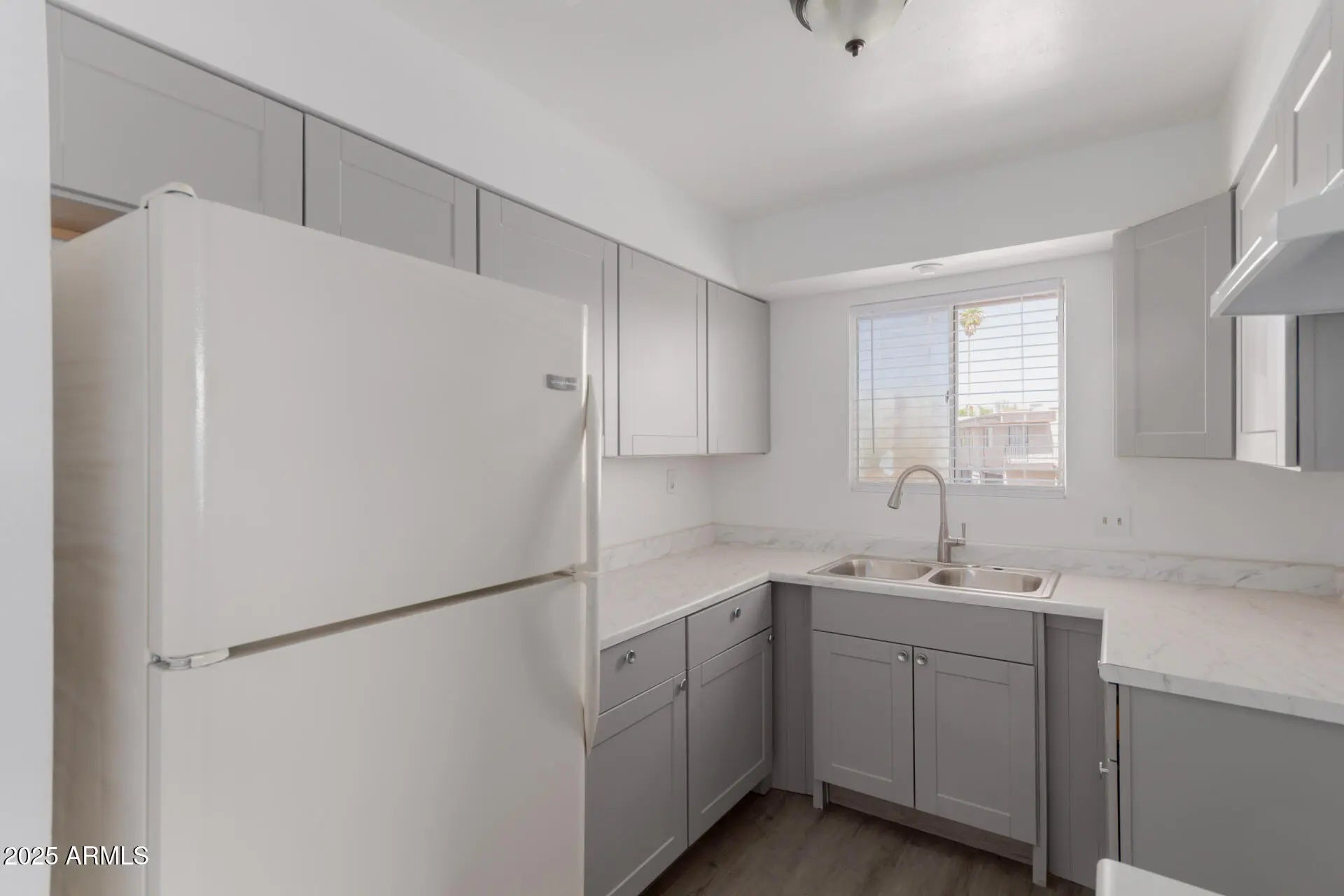 Photo of Listing #6899179