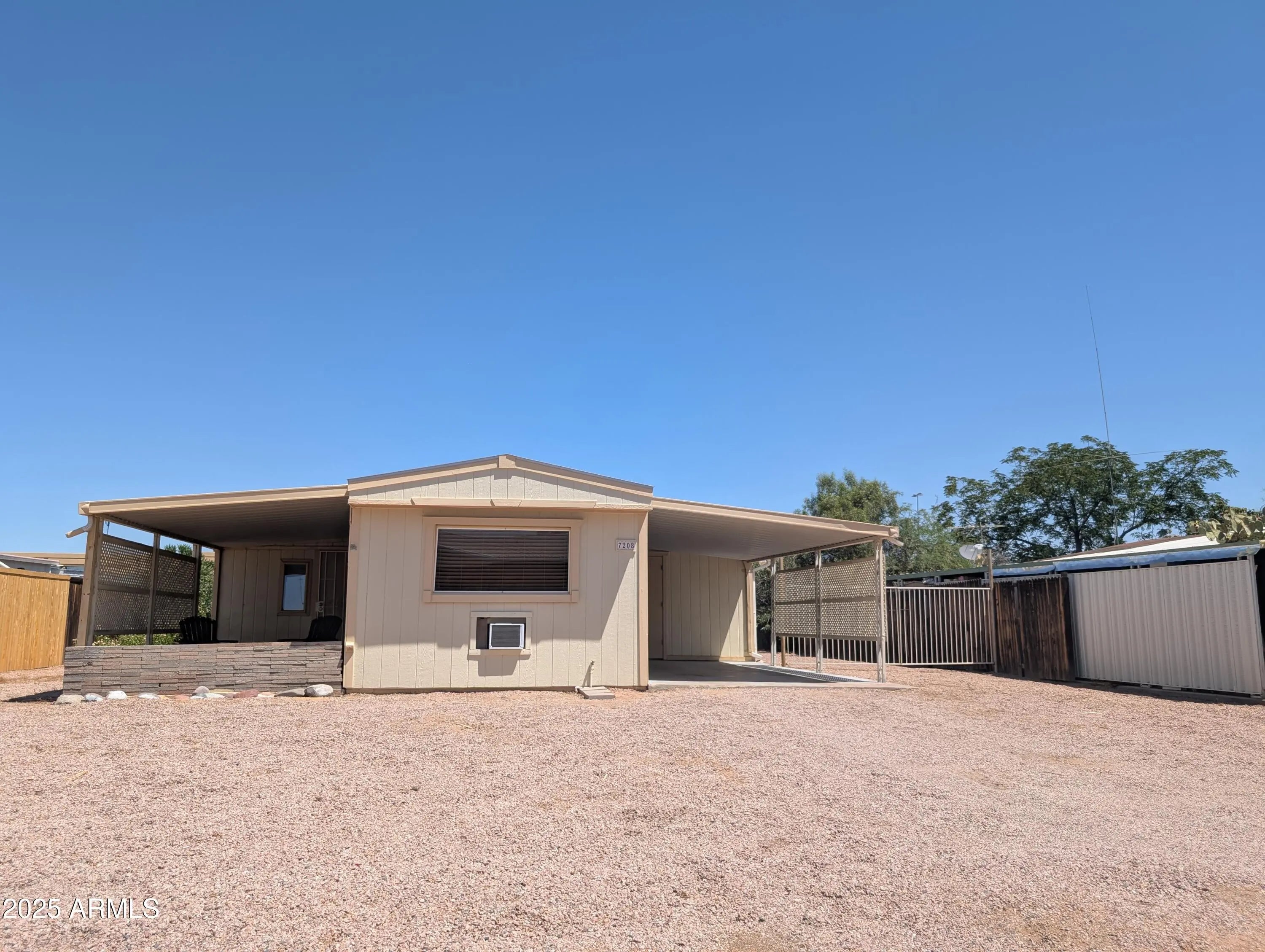 Photo of Listing #6898516