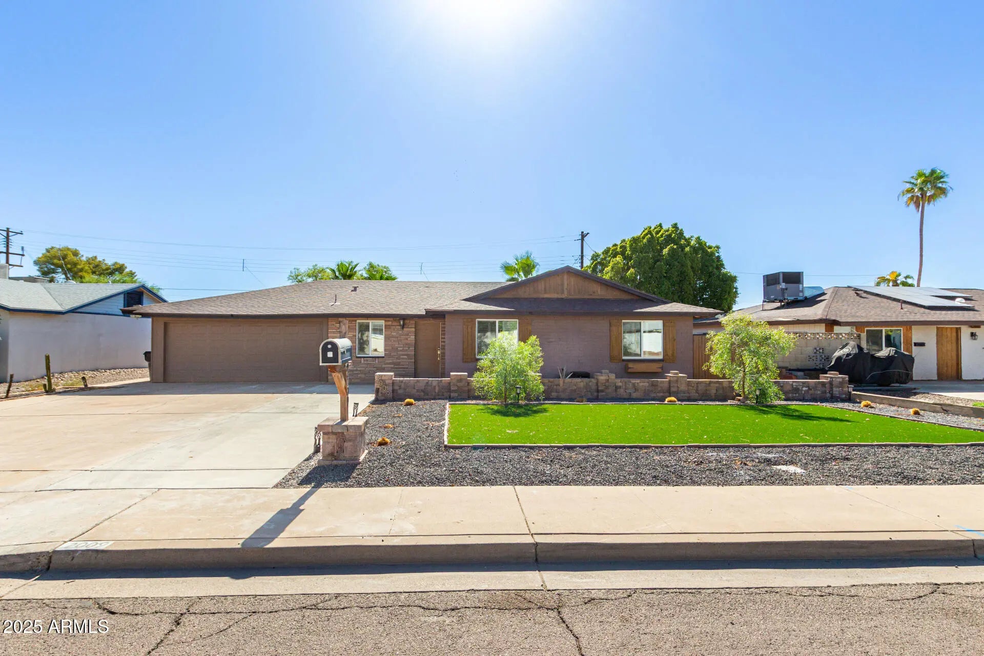 Photo of Listing #6899714