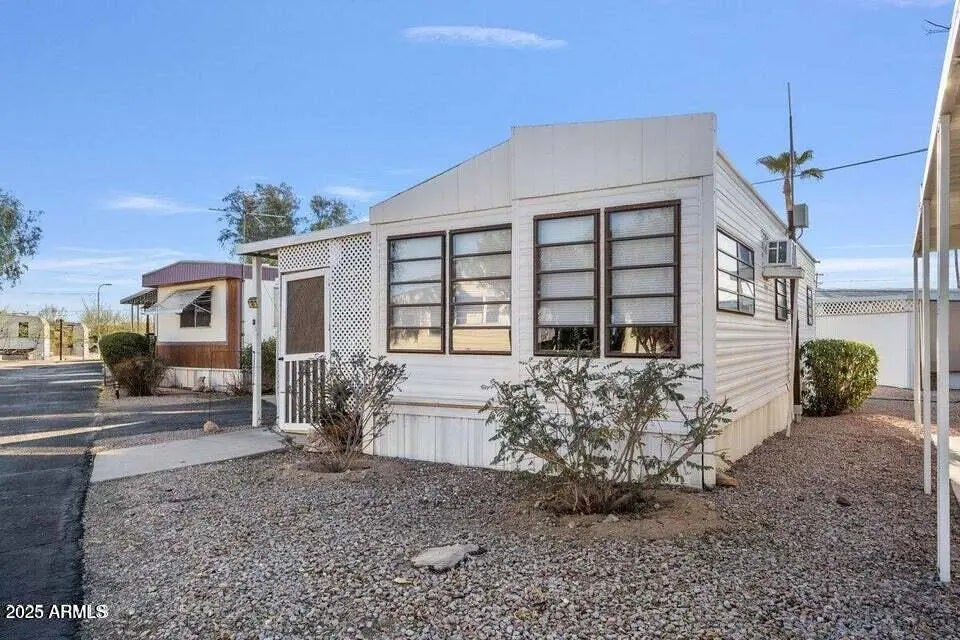 Photo of Listing #6899509