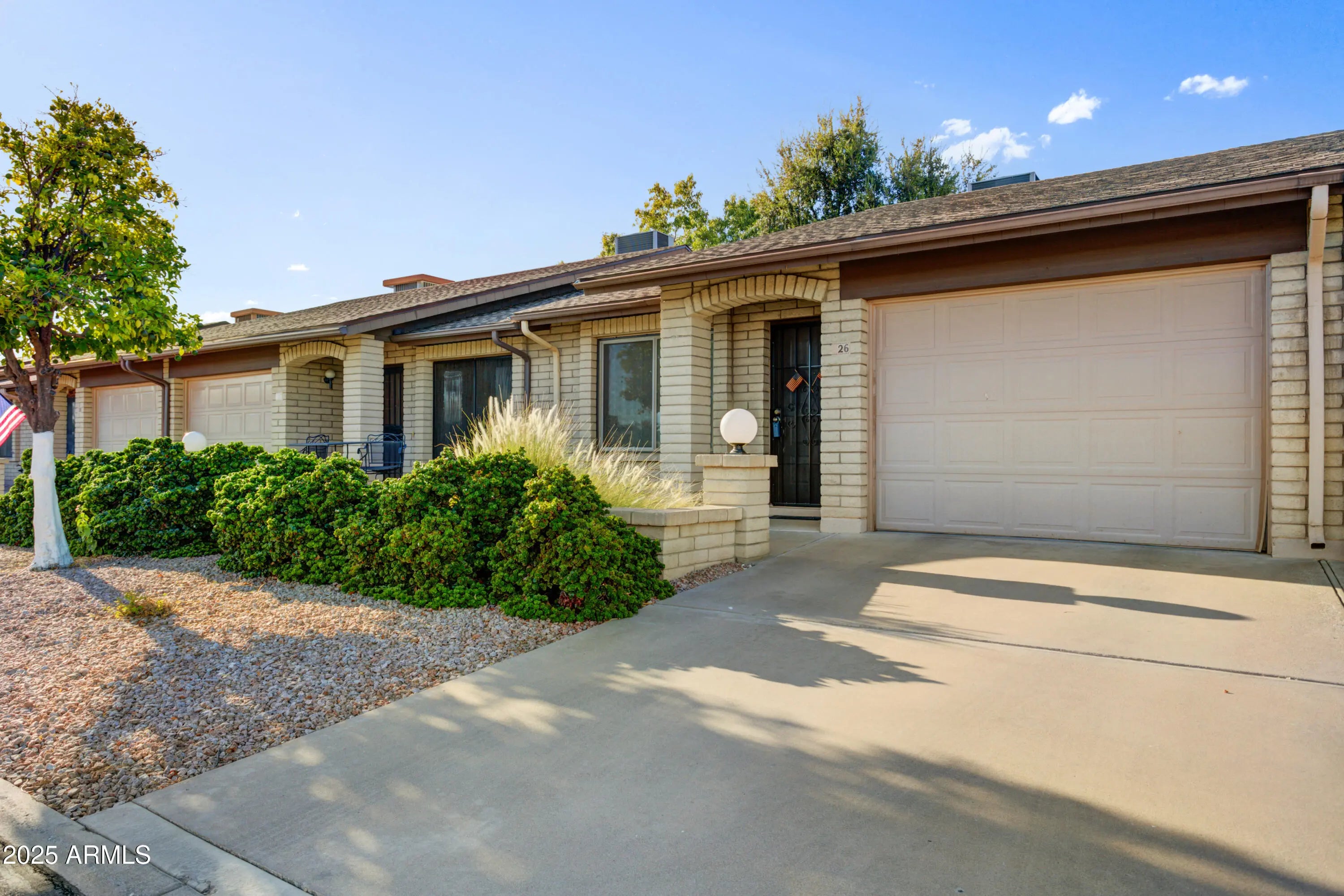 Photo of Listing #6899490