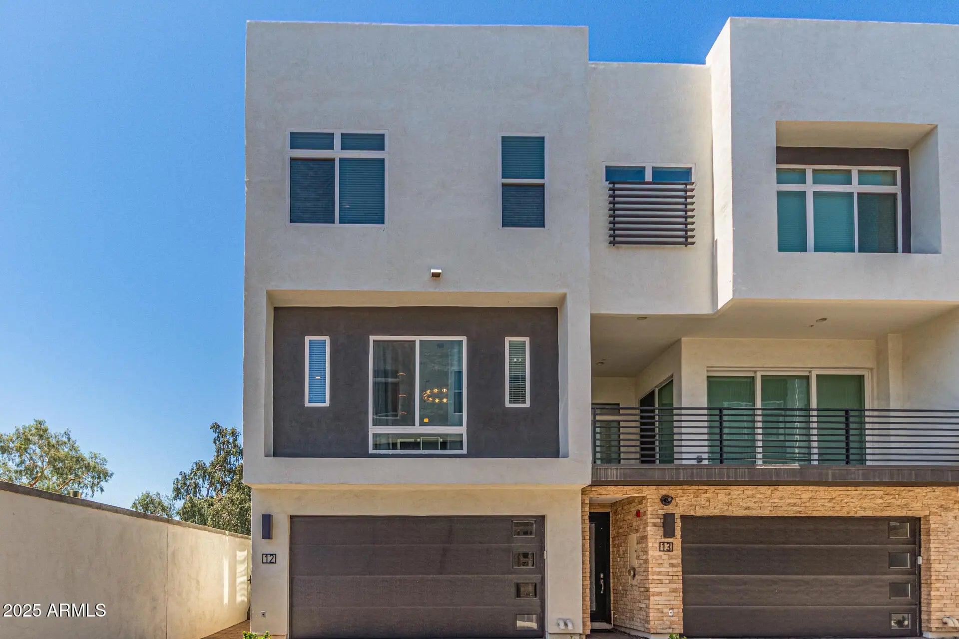 Photo of Listing #6897359