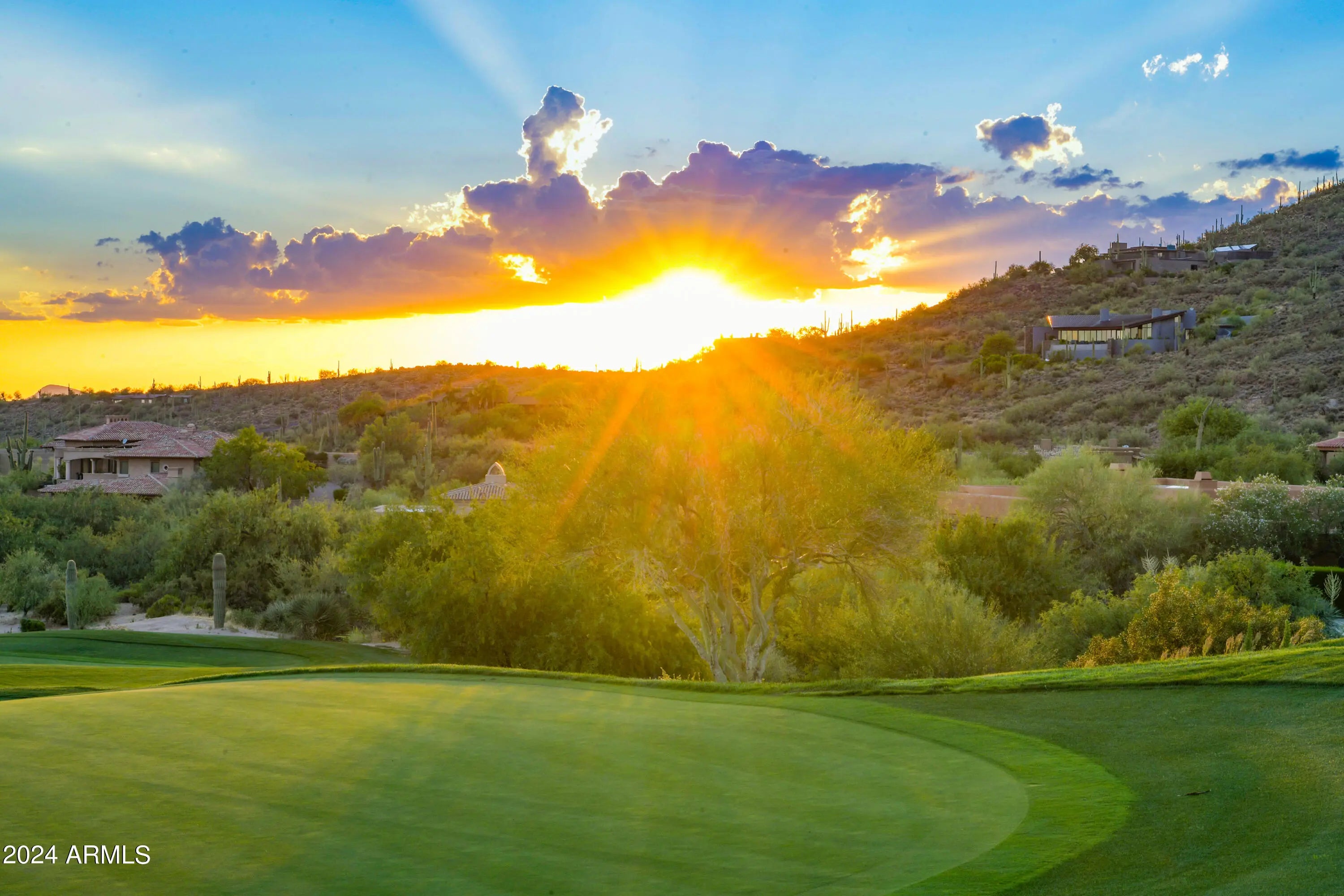 Photo of Listing #6898420